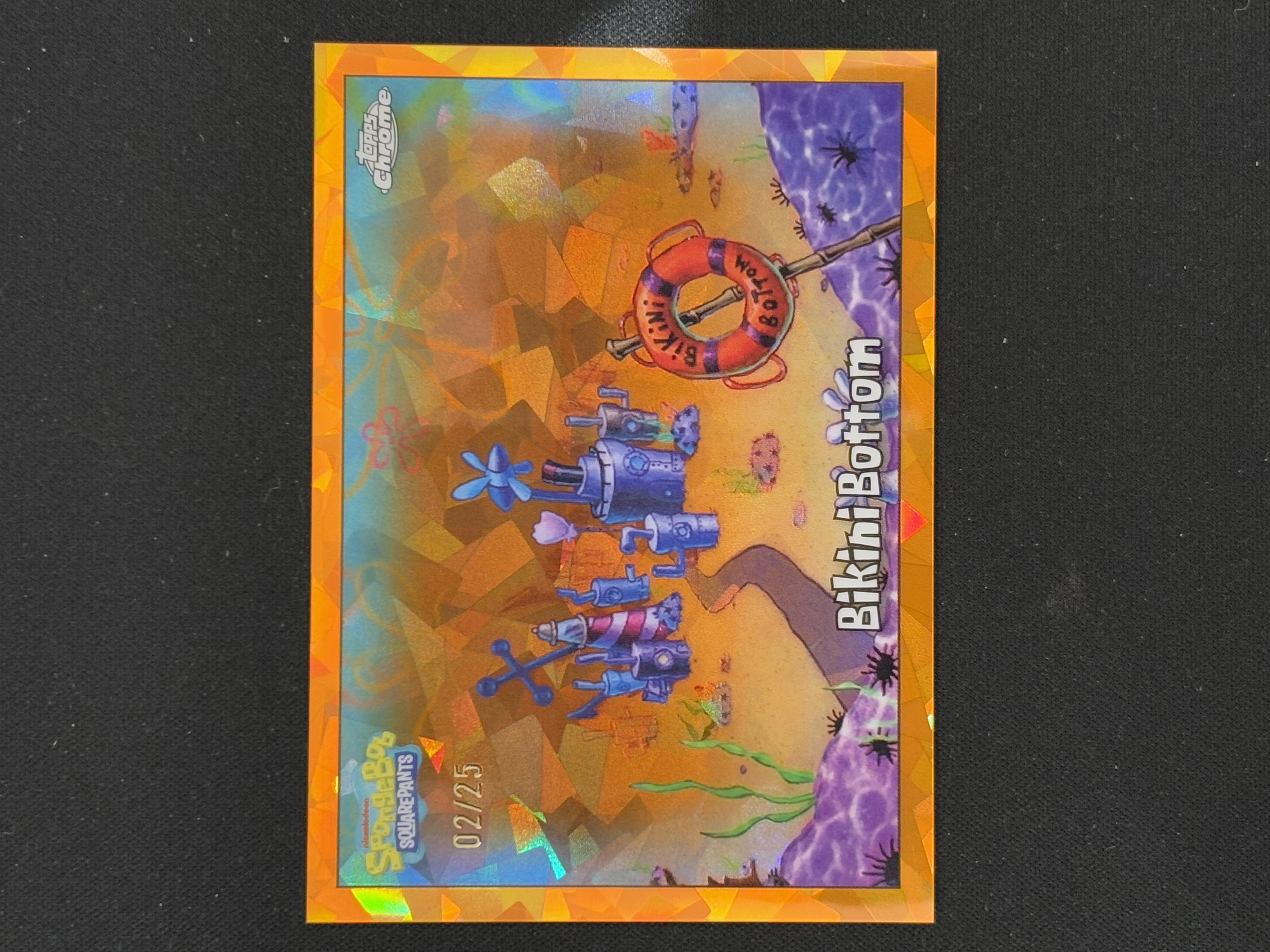 2025 Topps SpongeBob SquarePants 海绵宝宝 Chrome 海绵宝宝25周年蓝宝石 比奇堡 橙碎冰折 02/25编 - ws