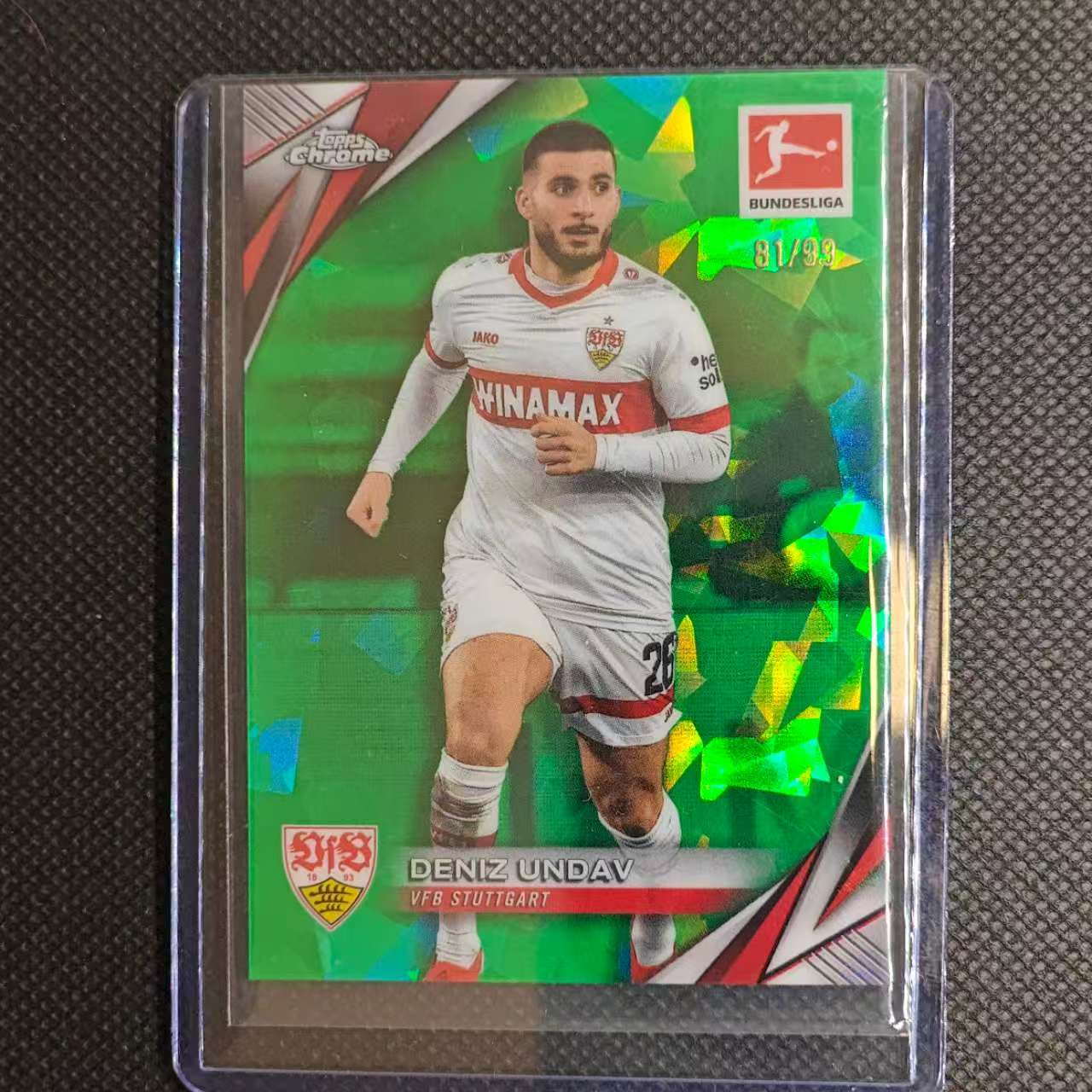 2025 Topps Chrome Deniz Undav 团长#94德甲 蓝宝石 昂达夫 81/99编 绿碎冰折射 斯图加特 不保卡品细节如图