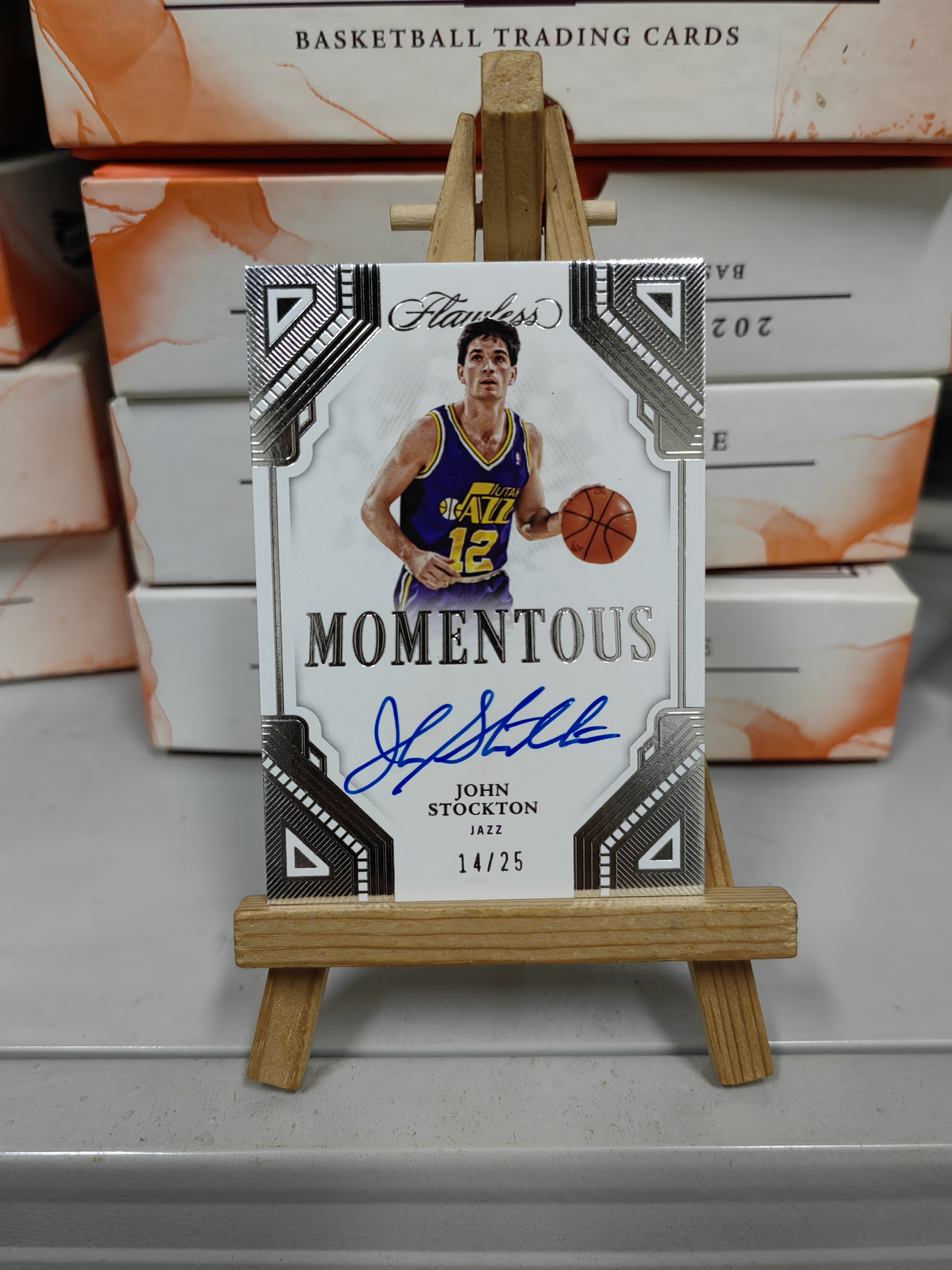 2022-23 Panini Flawless John Stockton 【来福拍卖】手提 爵士 大将军 约翰 斯托克顿 14/25编 卡签 Momentous 签字 卡品如图