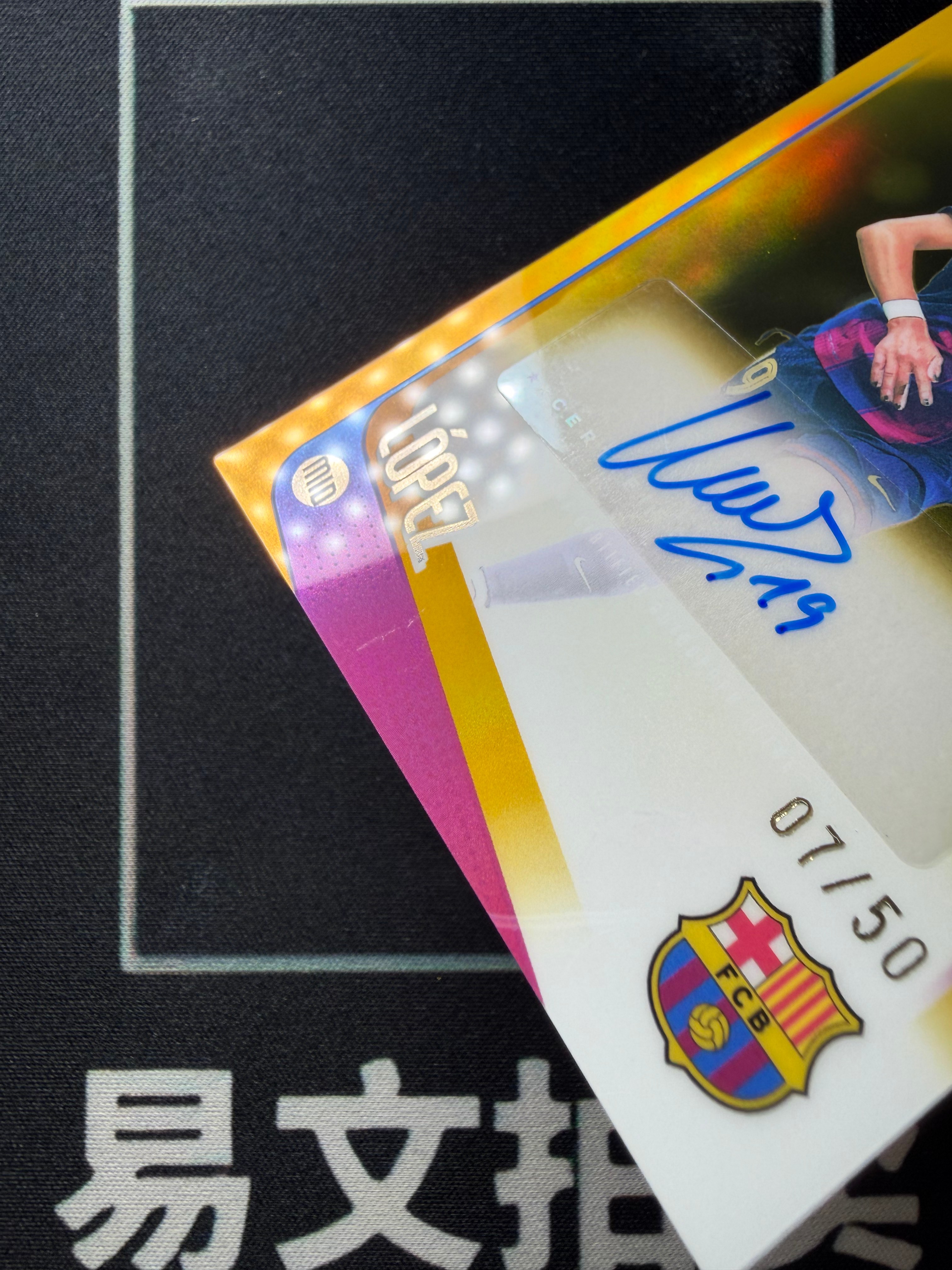 【易文拍卖 超级回款】2025-26 Topps Chrome 欧冠女足TC VICKY LOPEZ 巴萨 洛佩兹 女足 07/50编 金折 签字签名 卡品如图#归向