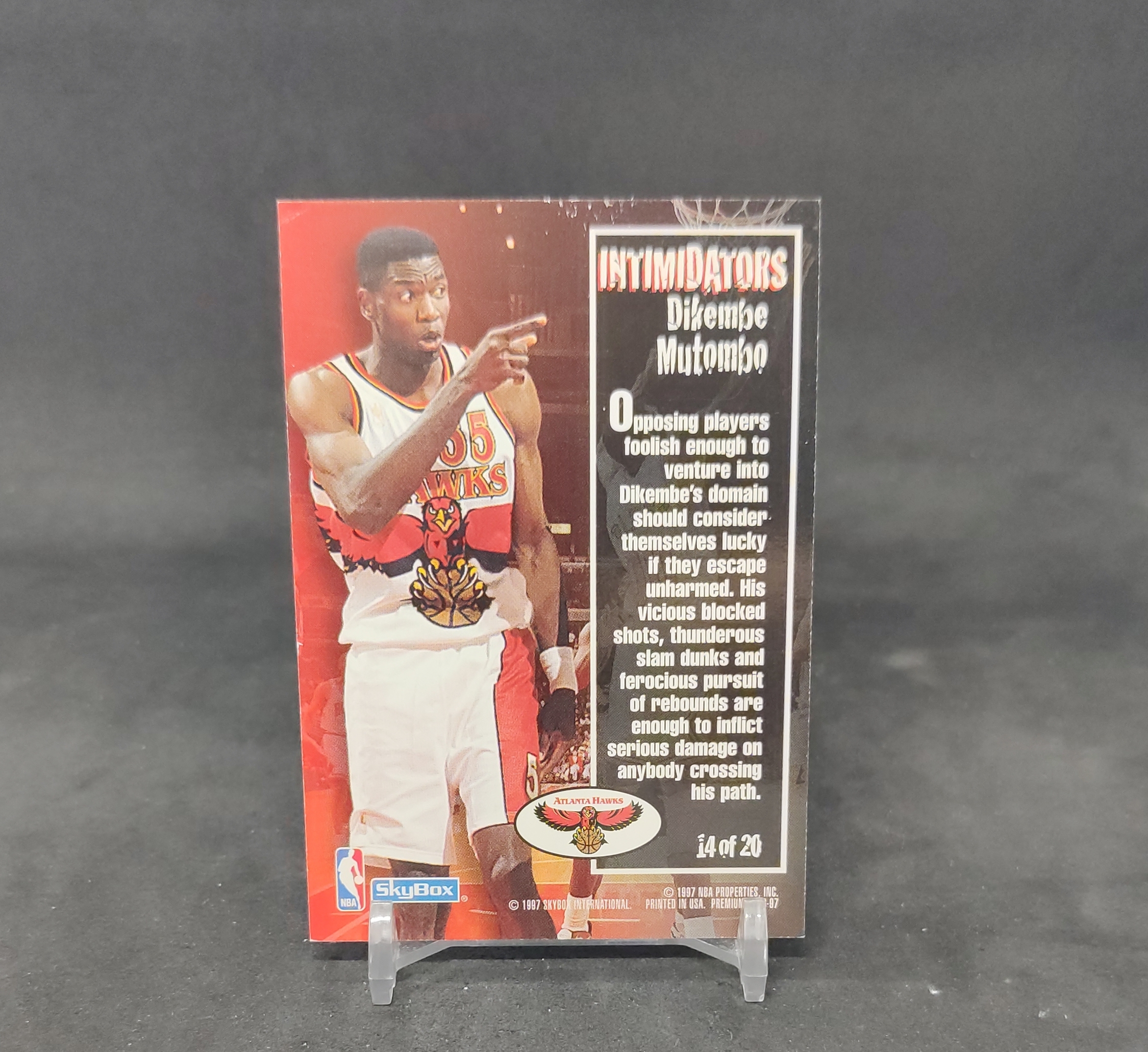 【DC拍卖】7.14(微瑕)1997-98 Skybox Premium 迪肯贝穆托姆博 Mutombo Intimidators 威慑者特卡 老鹰 经典老特卡