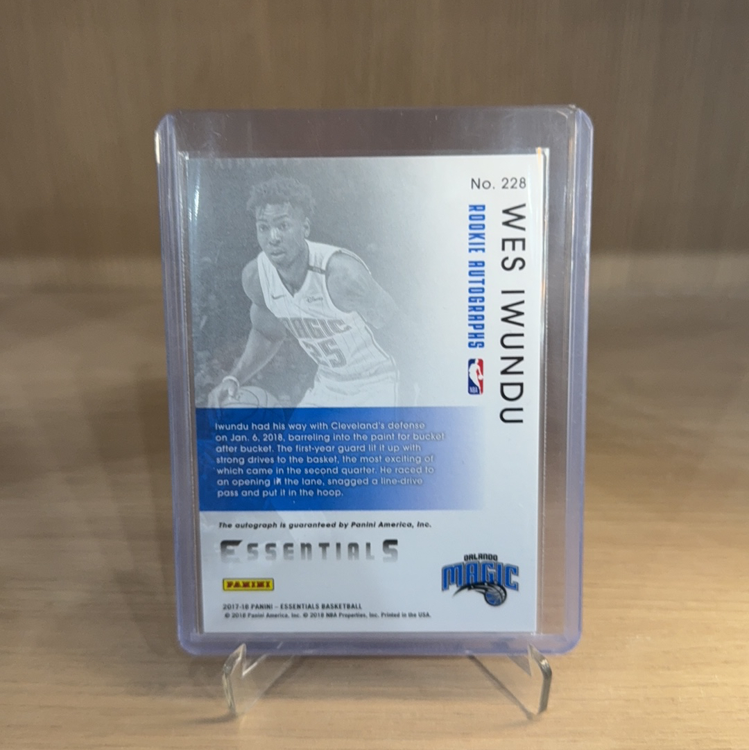 2017-18 Panini Essentials Wesley Iwundu RC 【免费拍卖】魔术 新秀 RC 韦斯利 艾旺杜 限量/99编 签字卡 金折 电路板特卡 值得收藏