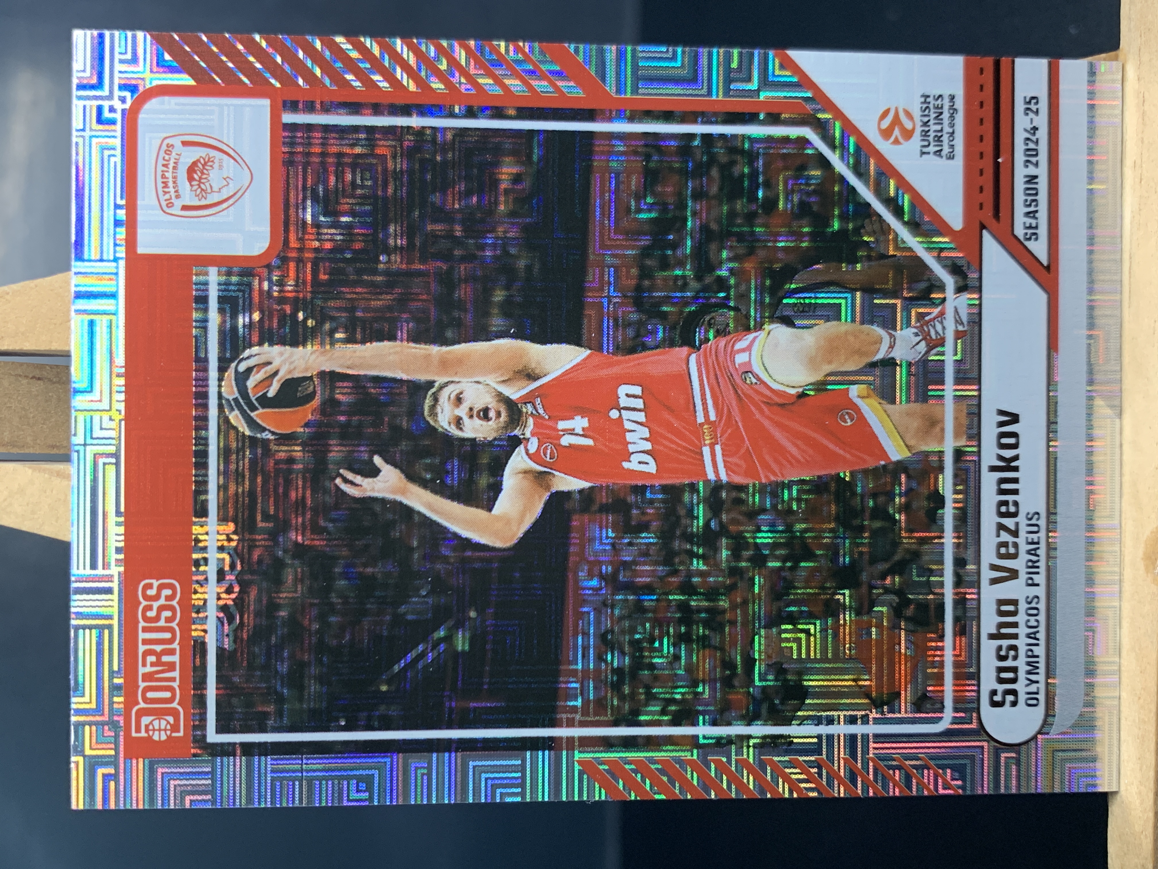 (A5) 2024-25 PANINI 杜蕾斯系列 迷宫折 萨沙 维琴科夫 实卡好看 收藏凑套必备卡品如图!!!