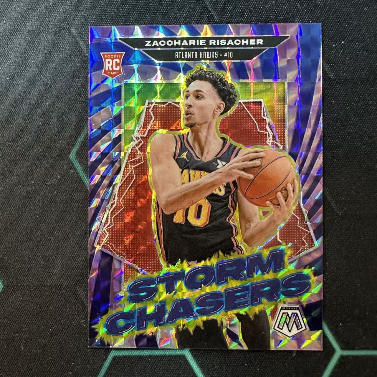 2024-25 Panini Mosaic Zaccharie Risacher RC 【阿福代卖】里萨谢 老鹰 新秀 状元 Storm Chasers 风暴特卡 小比例 sp 收藏必备(行行行A)