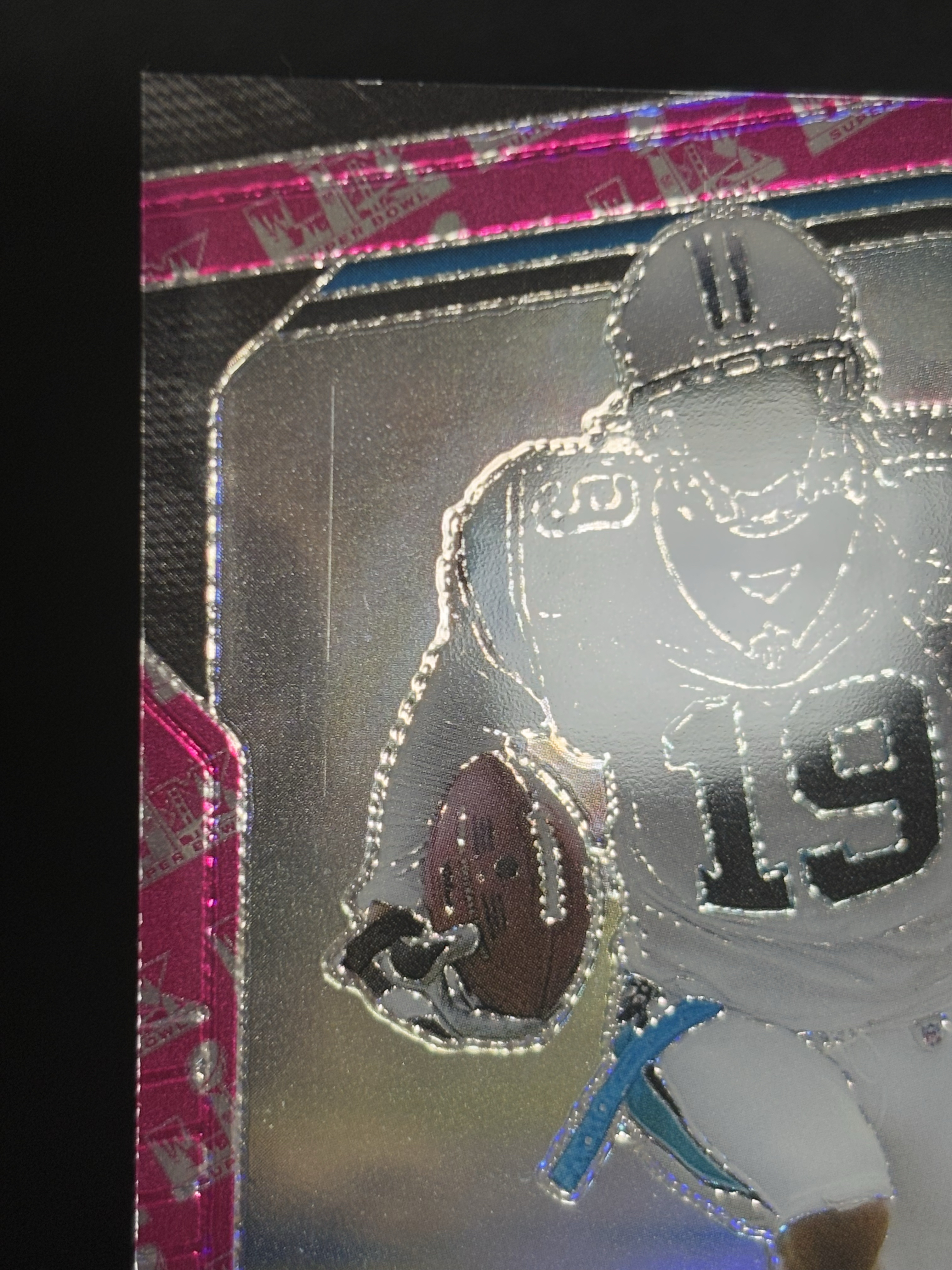 2025 Panini Prizm Keyshawn Johnson NFL 棒球 黑豹 凯肖恩 约翰逊 粉地标折 超级碗折 同背 19/60编 卡品如图 - 汤圆