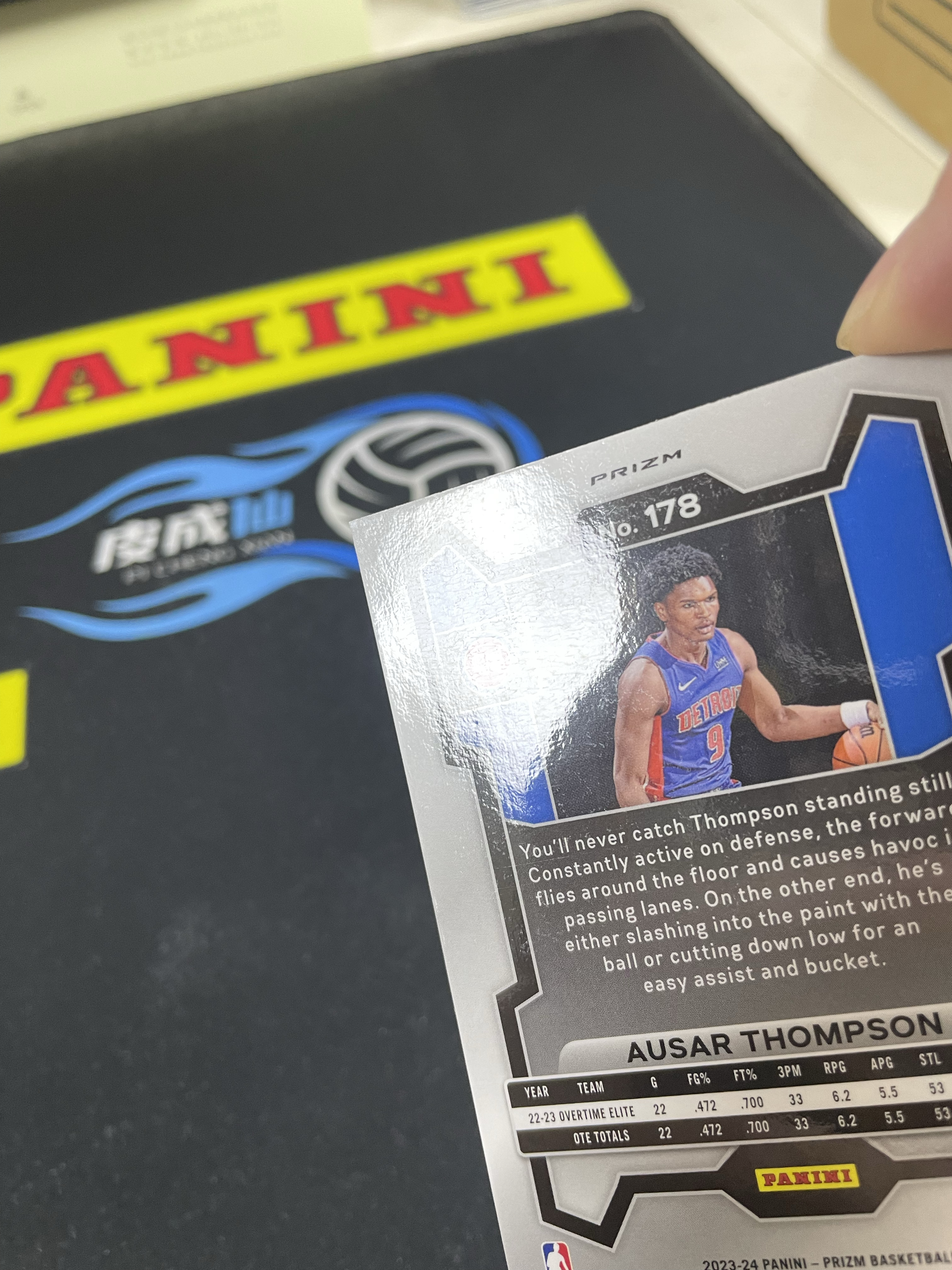 【皮成仙拍卖 统一手续费6%】 PANINI 2023-24 PRIZM 活塞 AUSAR THOMPSON 奥萨尔汤普森 新秀 RC 粉碎冰折射 瑕疵如图 凑套必备 值得收藏【只发顺丰】好好少年25