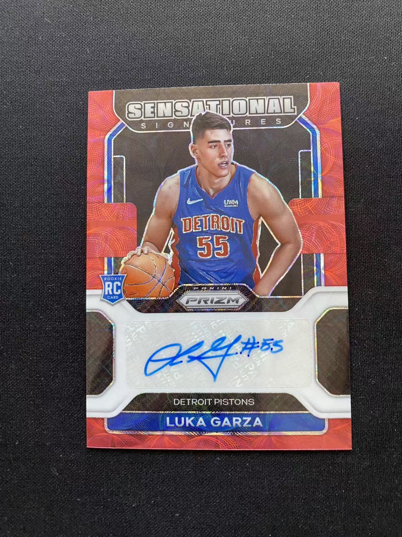 2021-22 Panini Prizm Luka Garza RC Q7 PZ 卢卡 加尔扎 活塞 新秀 签字 SS签 【king#34】瑕疵如图