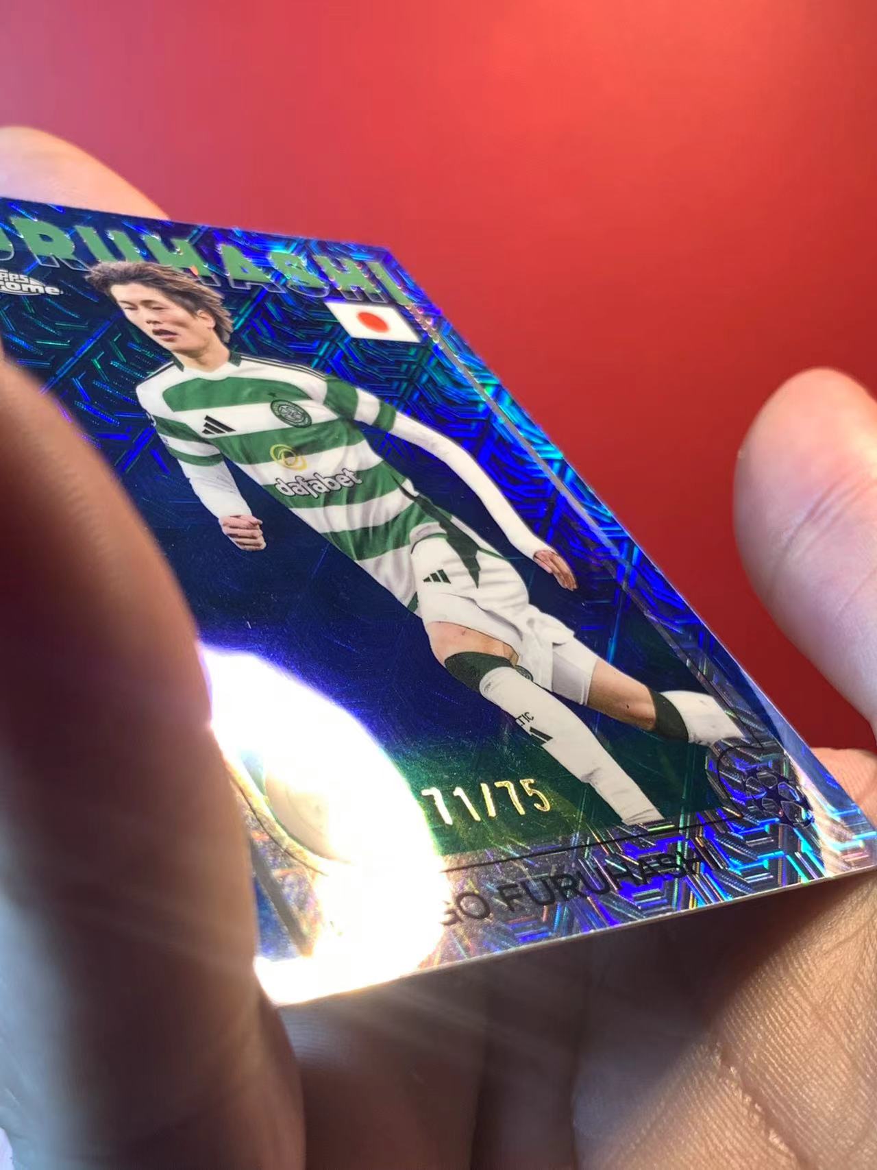 (詹叔代拍)2025 topps Chrome kyogo furuhashi 欧冠 凯尔特人 日版 古桥亨梧 蓝mojo 折射 71/75编 顺丰寄付 泰山