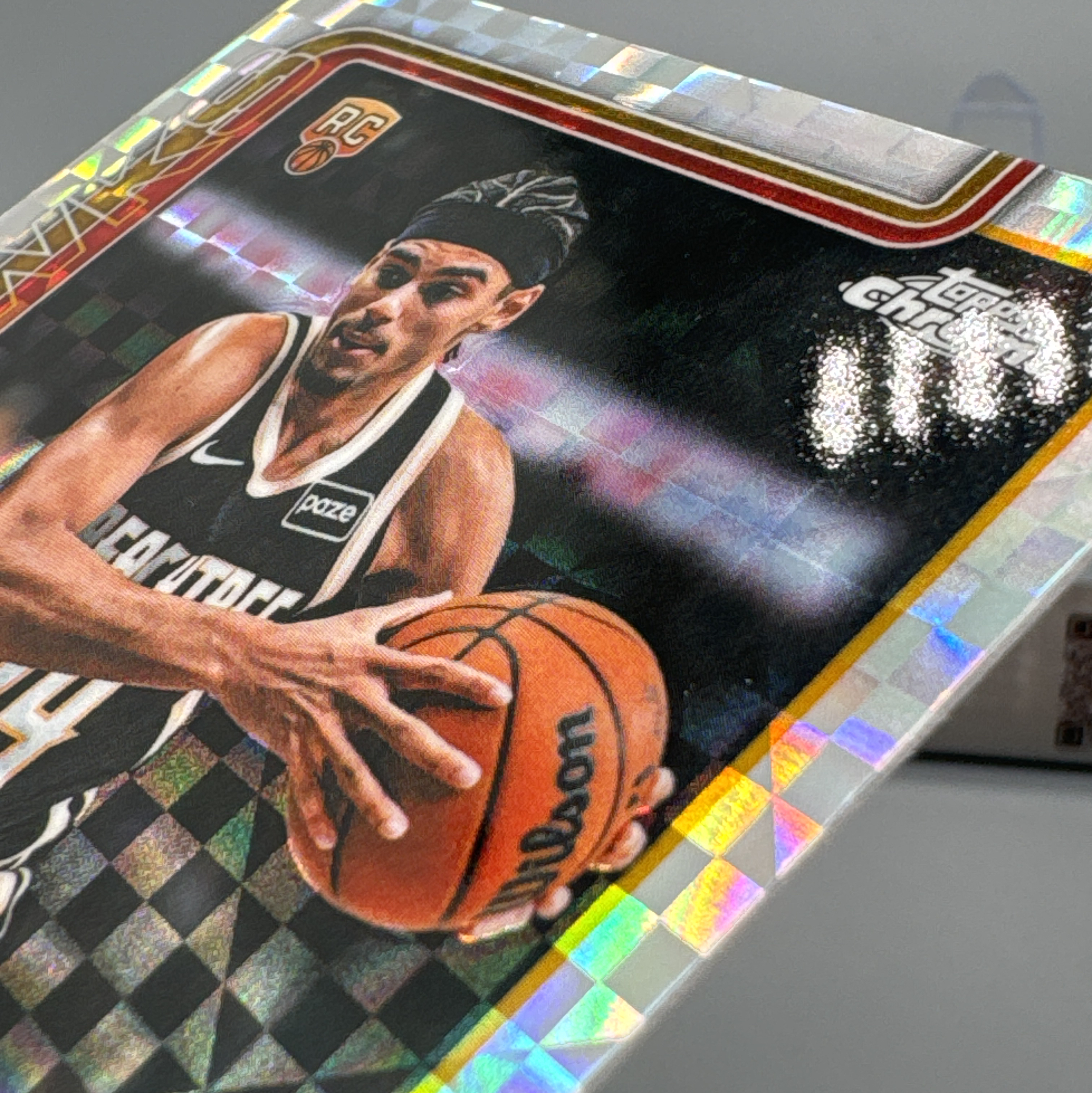 2026 Topps Chrome Update Asa Newell RC TCU 老鹰 新秀 阿萨 纽厄尔 银格子折 折射 瑕疵如图 曹哥