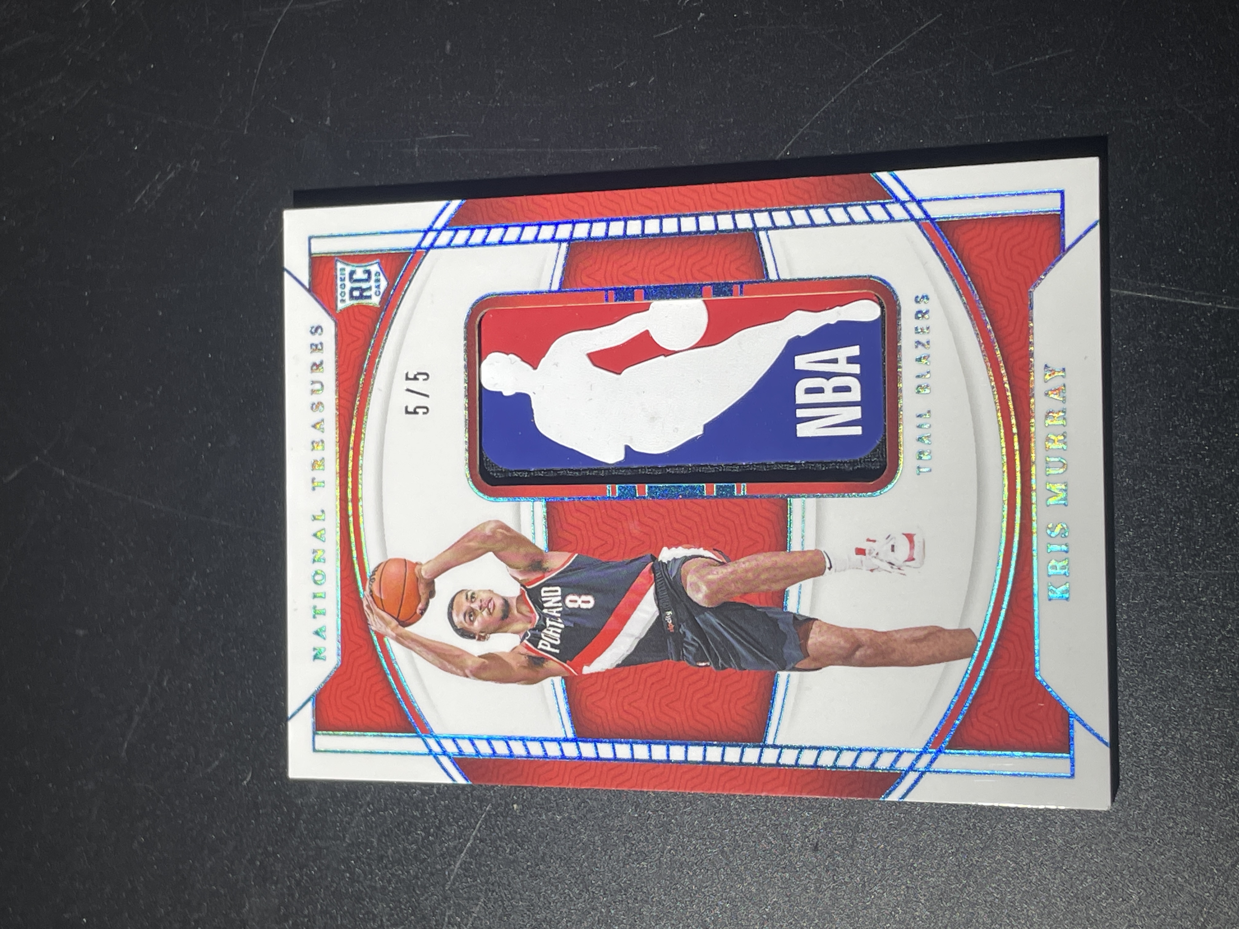 2023-24 Panini NT Kris Murray RC 爆金拍卖 E09 篮球 国宝 克里斯 穆雷 默里 5/5编 湖水蓝 新秀 球衣物料暴力切割PATCH LogoMan 瑕疵如图 獨