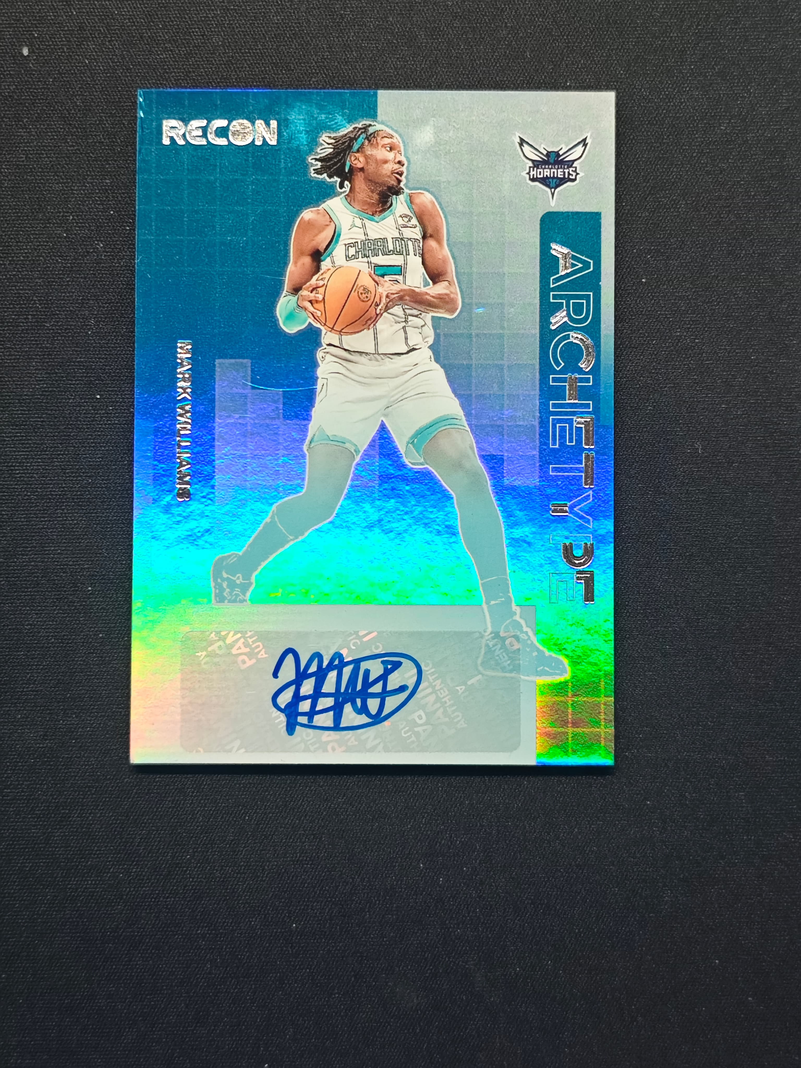 2023-24 Panini Recon Mark Williams 【芒果拍卖】RC 黄蜂 马克 威廉姆斯 签字 折射 #1112海哥2