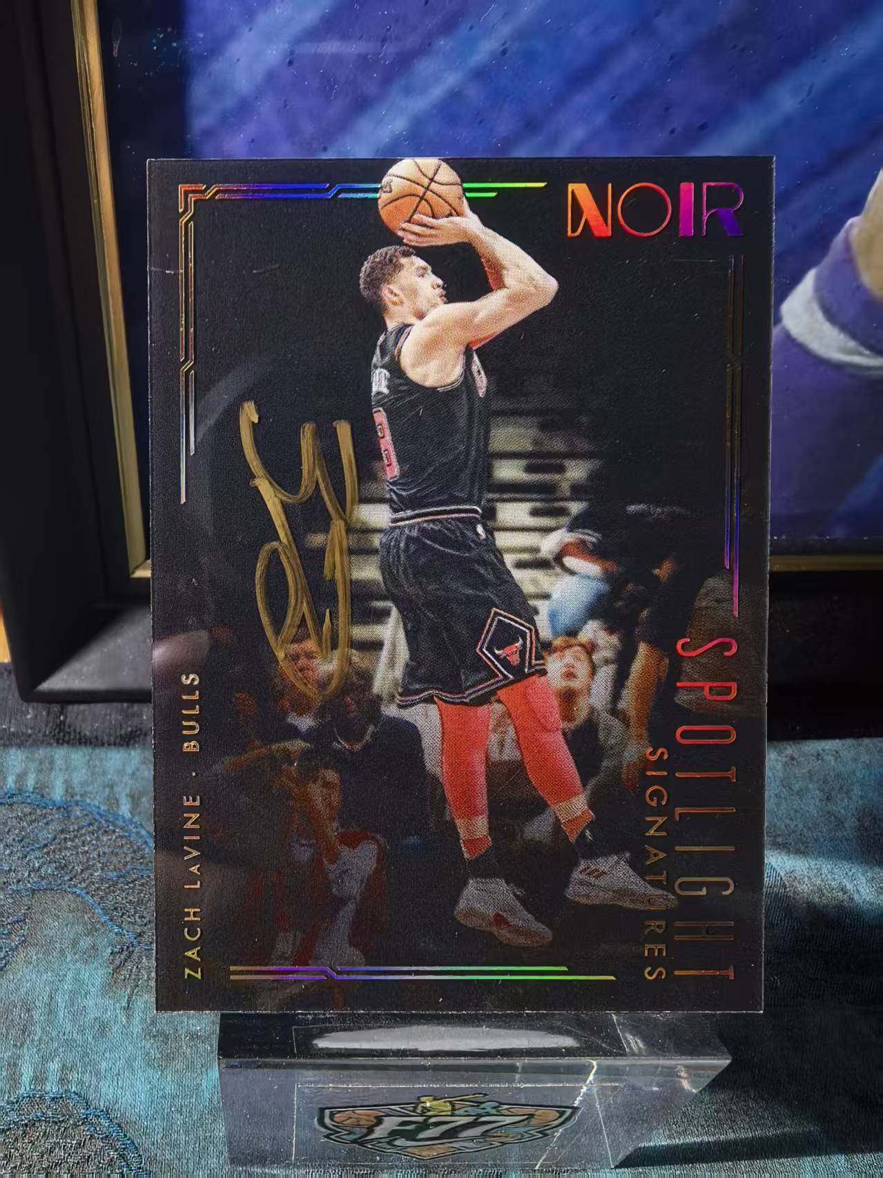 2017-18 Panini Noir Zach LaVine 诺尔 公牛 扎克 拉文 聚光灯 金笔签 卡签 签字 镜面 125编 卡品如图 收藏必备