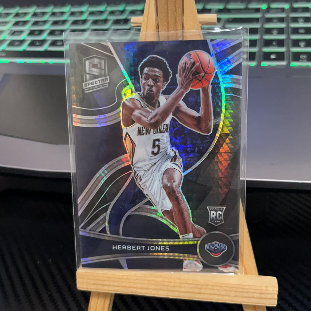 2021-22 Panini Spectra Herbert Jones RC 赫伯特 琼斯 鹈鹕 新秀 折射 光谱 卡品如图 凑图必备 值得收藏