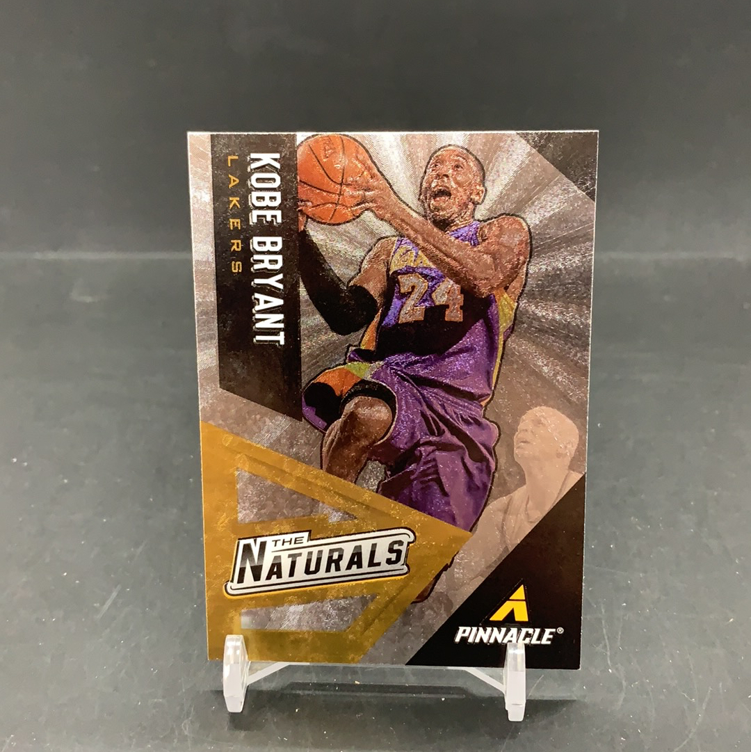 【DC拍卖】11.20. 001 PANINI PINNACLE 巅峰系列 THE NATURALS特卡 经典老特 实卡美如画 kobe 名人堂传奇巨星 湖人王朝领军人物 黑曼巴 科比 布莱恩特