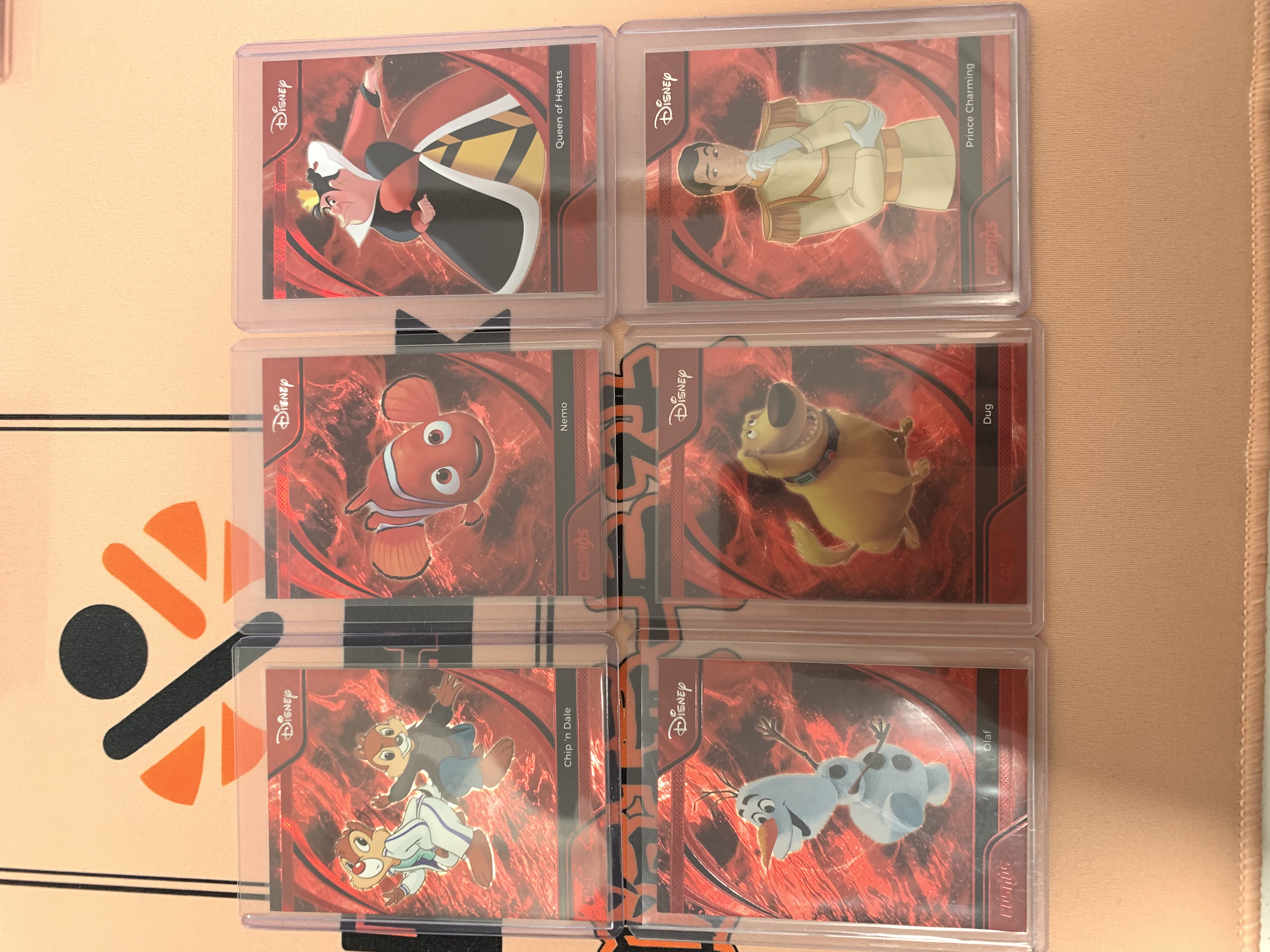 2025 Kakawow Disney 迪士尼cosmos 6张lot 红折/75 不重复 签字 关联:米奇 米妮 史迪奇 小熊维尼 乐佩 艾莎 贝儿 爱丽儿 topps