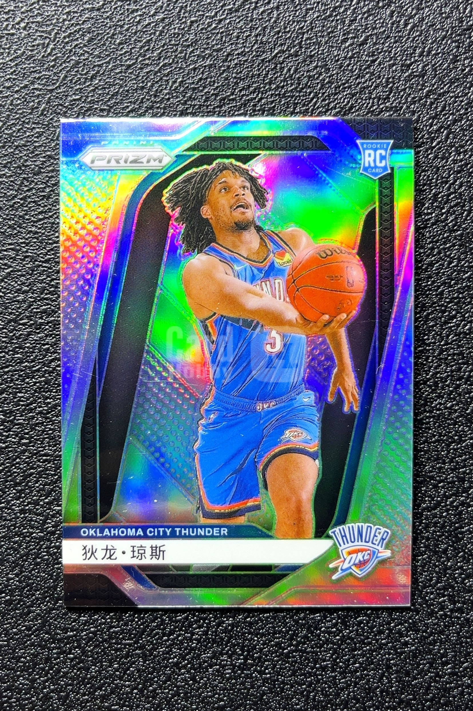 【小白1%代卖】2024-25 Panini Prizm RC 新秀 Dillon Jones 狄龙·琼斯 银折 折射 新秀 RC 卡品如图 高价值 #240 Oklahoma 0712