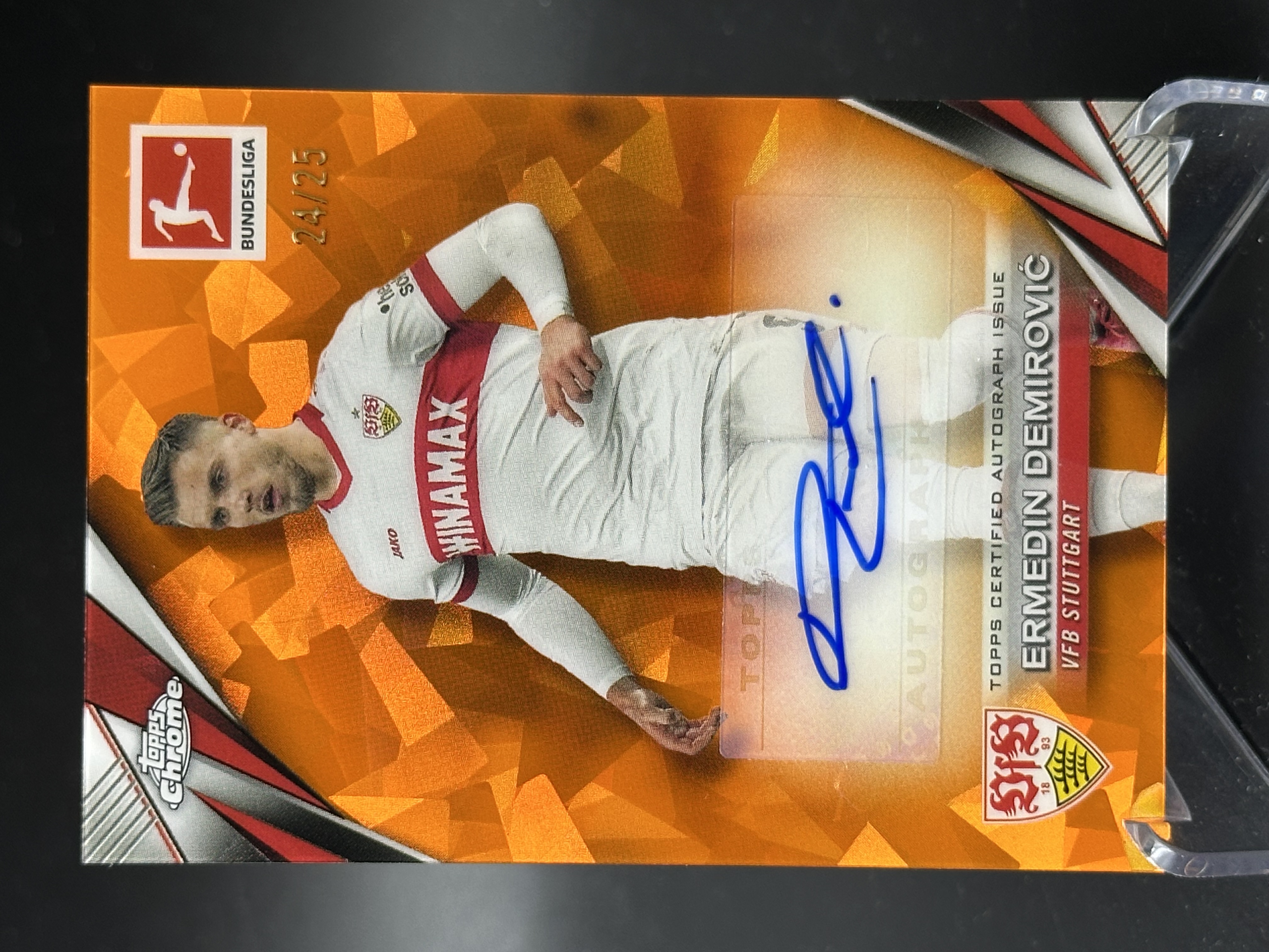 2024-25 Topps Chrome Ermedin Demirovic 【小黄拍卖】德甲 蓝宝石 德米洛维奇 斯图加特 橙碎冰折 签字 24/25编「cook」