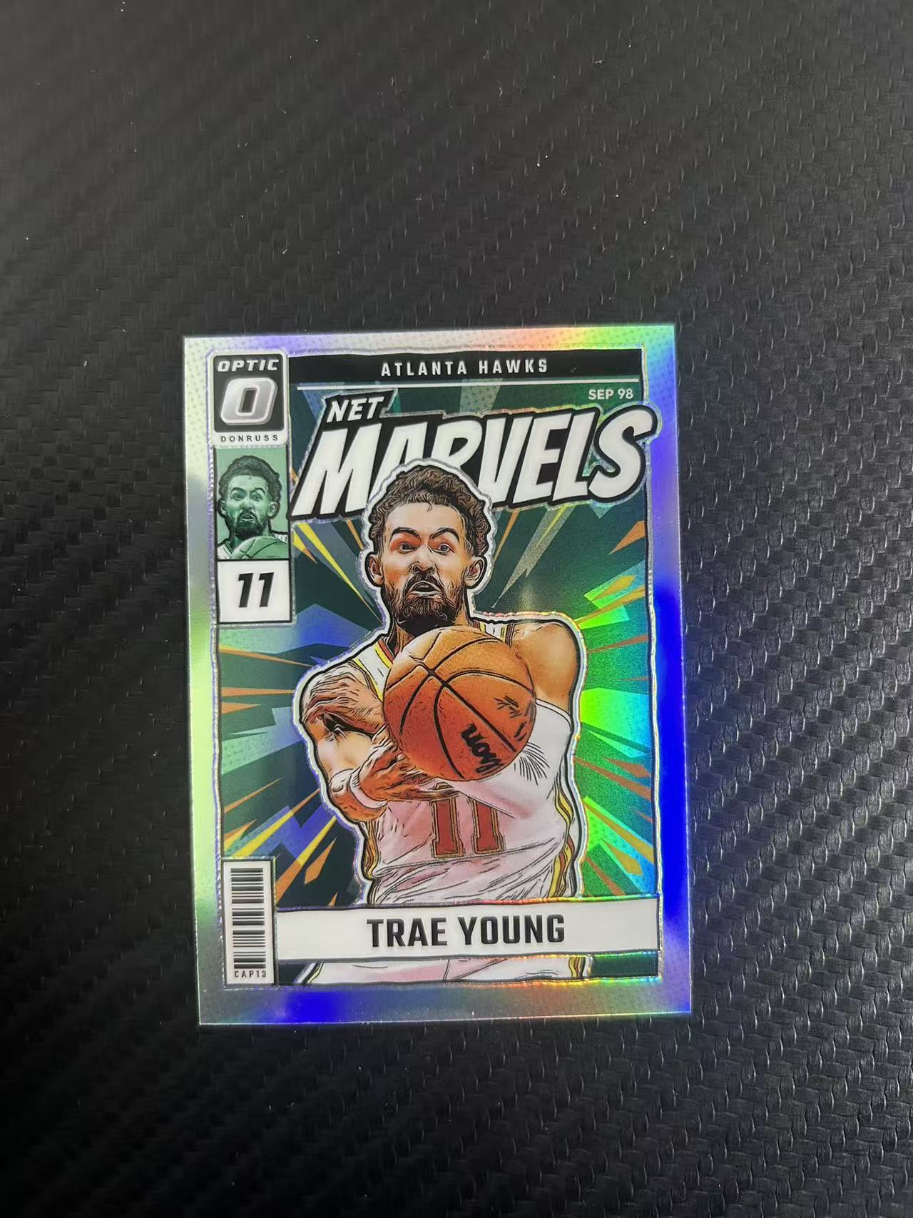 2024-25 Panini Donruss Optic Trae Young #9【灯灯拍卡】 杜蕾斯OP系列 老鹰 特雷杨 老鹰队当家球星 纽约市长 折射 银折 收藏必备【葵花】