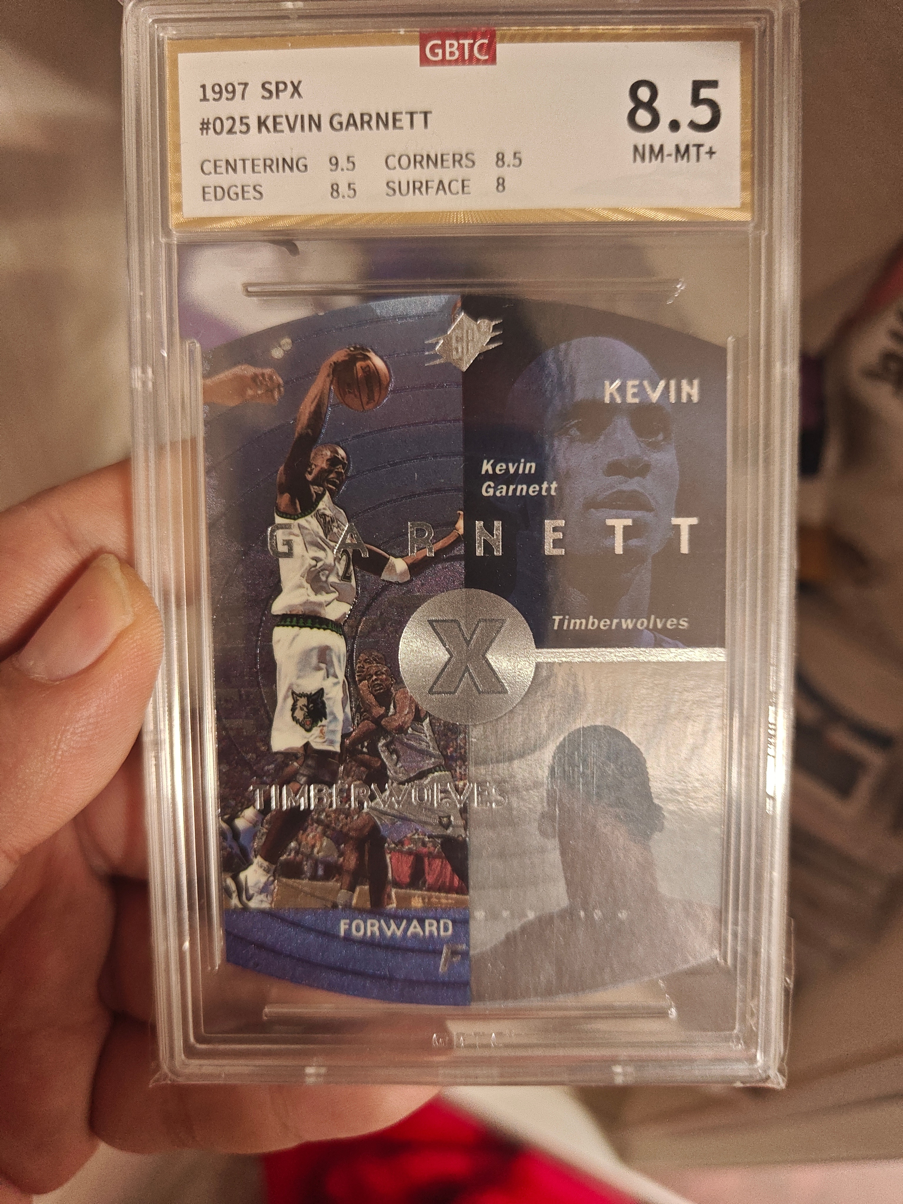 1998 Upper Deck SPx Kevin Garnett #25 公博8.5 加内特 异形 UD 凯文 切割 森林狼 狼王 大比例 老特 稀有 收藏必备