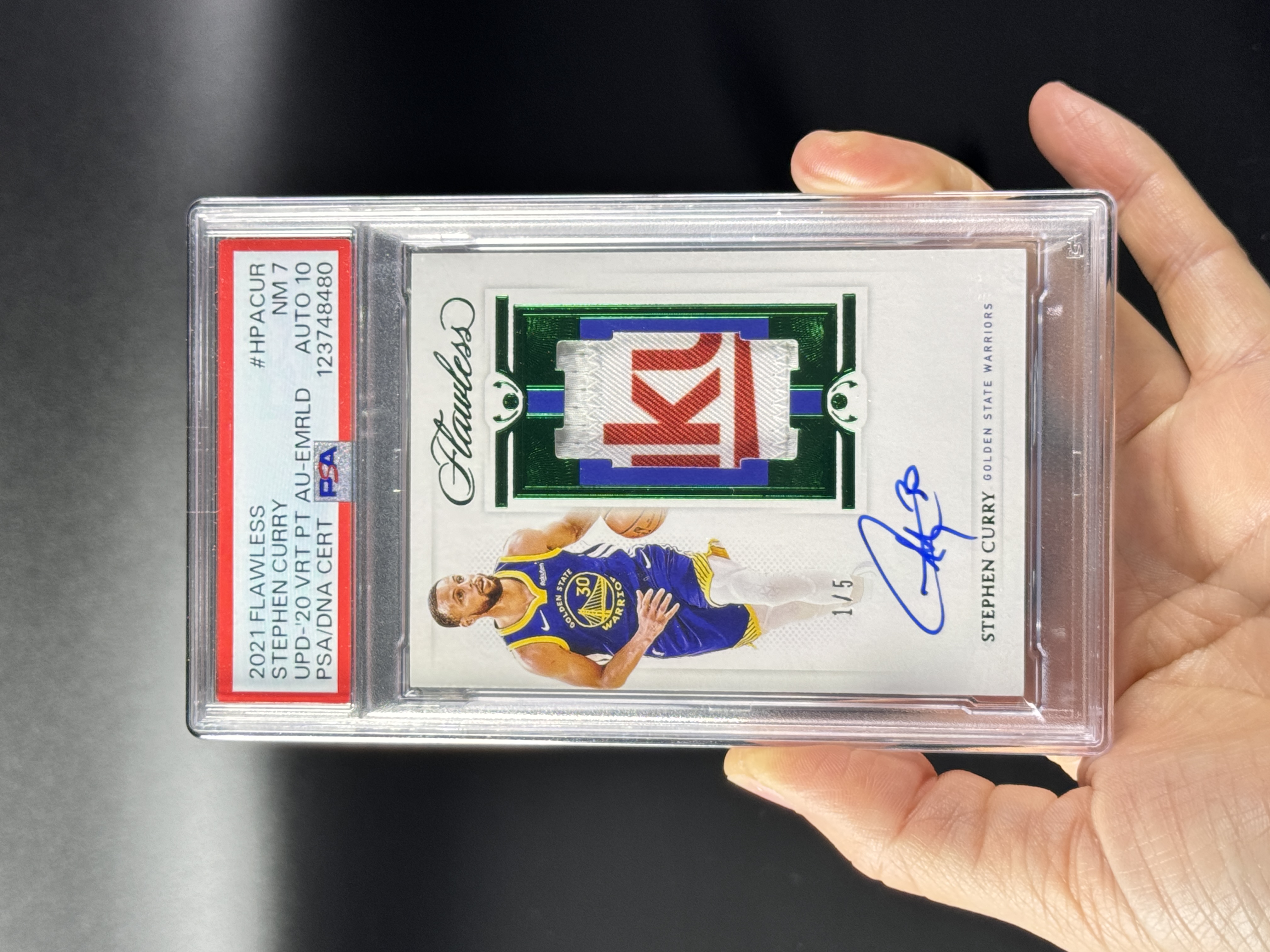 【喷子拍卖】2020-21 Flawless Stephen Curry 金州勇士 斯蒂芬 库里 patch 签字 5编 绿版 首编 最有价VPA 卡签 切赞助商logo GU落场球衣 大hit PSA7/10 POP2 送订制壳 小E