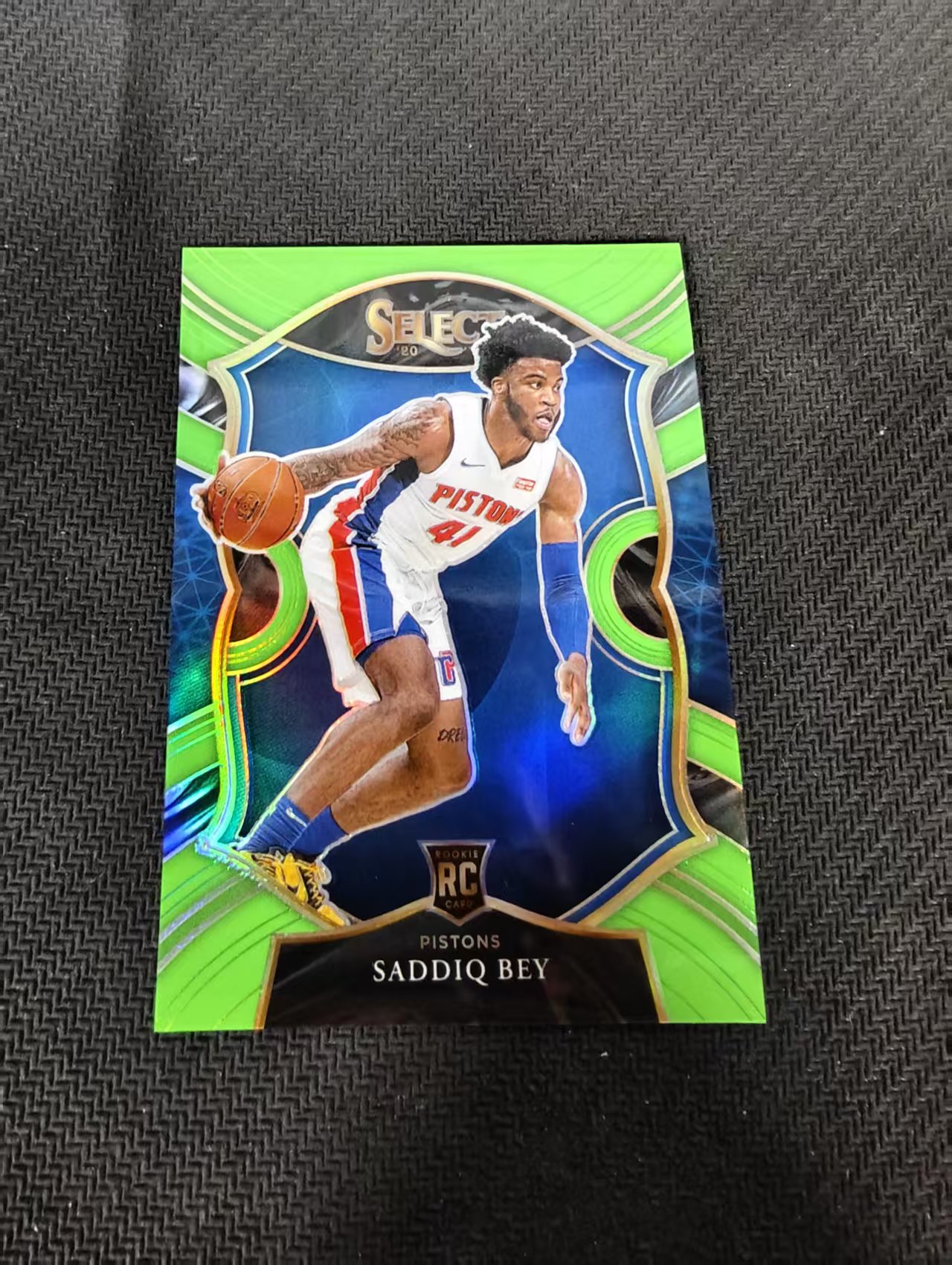 【汽水拍卖】2020-21 Panini Select Saddiq Bey RC 萨迪克 贝 新秀rc 绿折 75编 活塞 微瑕如图