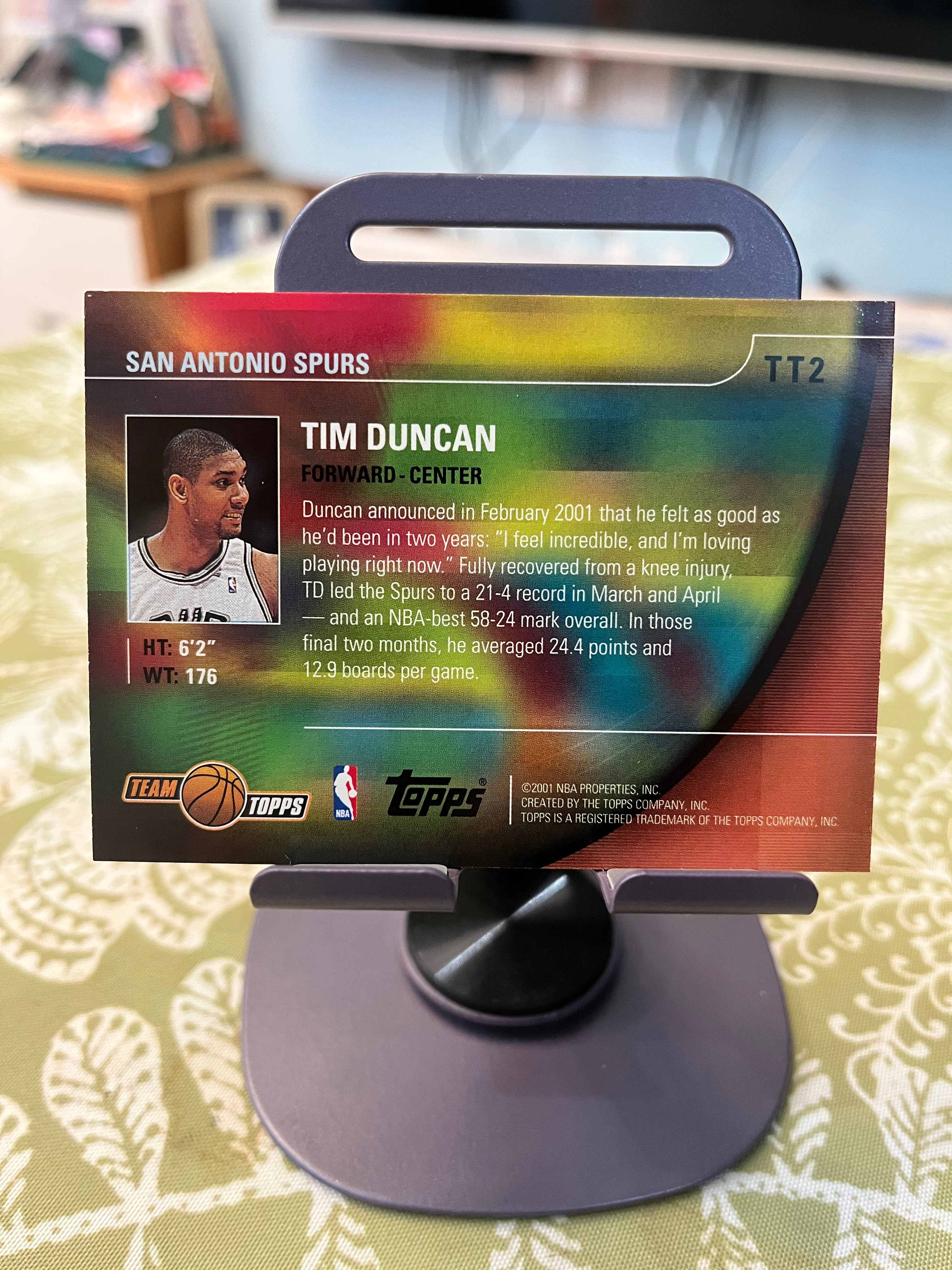 2001 Topps 老卡 老特 Tim Duncan 蒂姆 邓肯 石佛 马刺【TEAM TOPPS】【边角瑕疵如图 介意勿拍】#1070