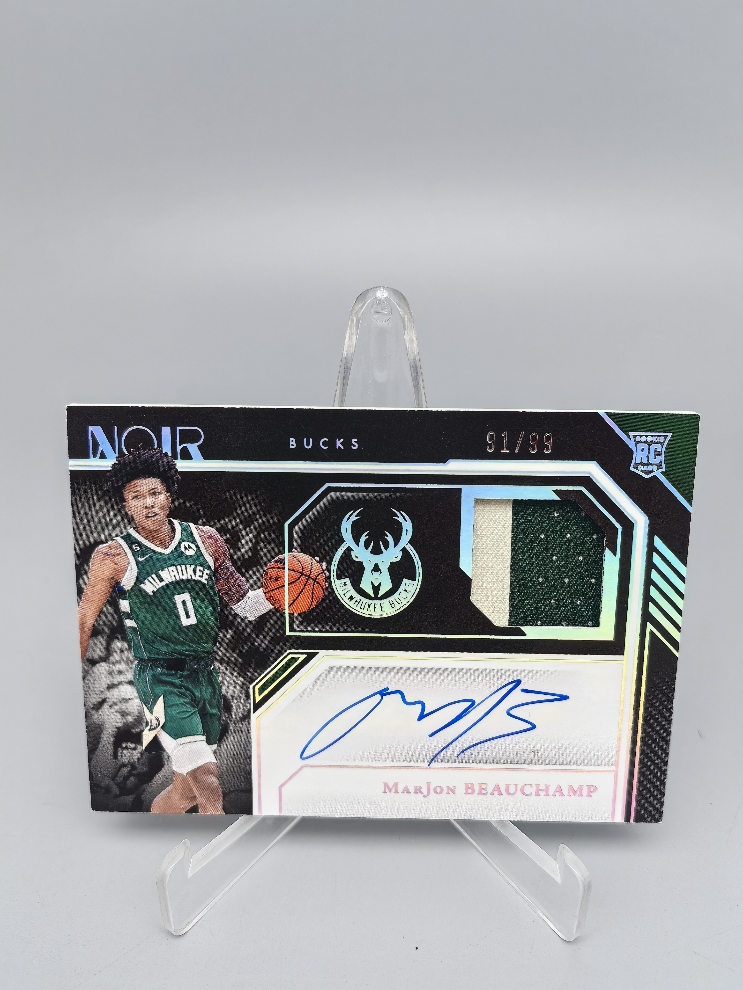 【坚果卡牌代拍】2022-23 Panini Noir MarJon Beauchamp RC 马乔恩 比彻姆 新秀rc 卡签 签字 6/99编 球衣卡 暴力切割patch 微瑕如图 阿顺1027