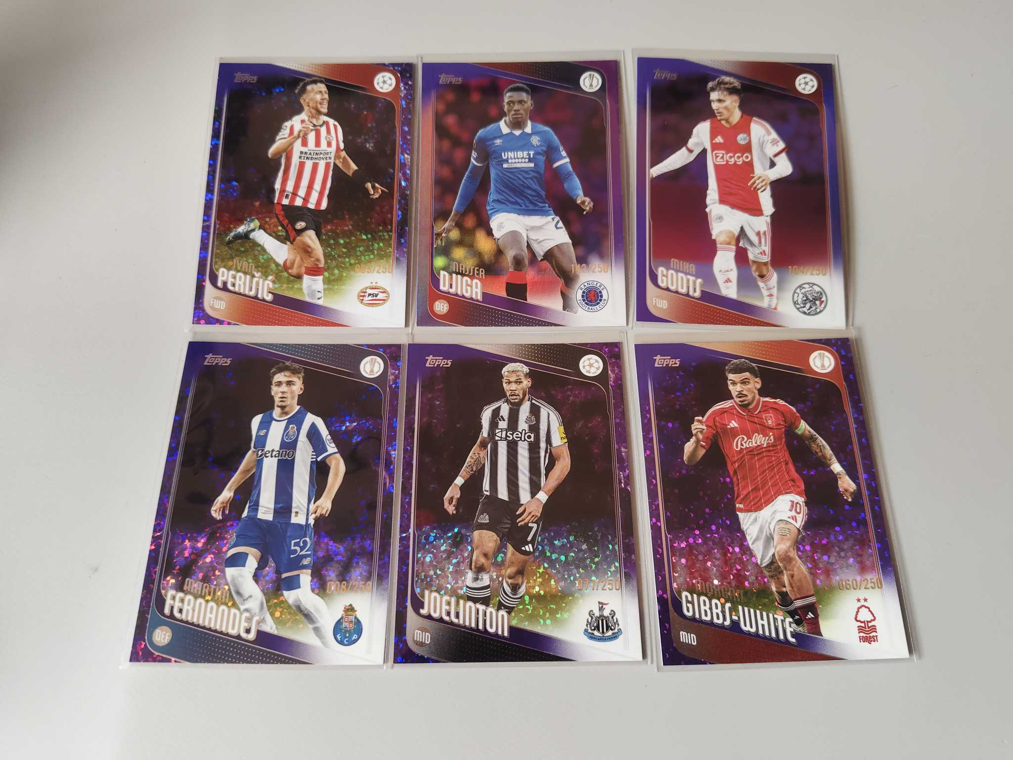 【佩妮拍卖】2025-26 Topps UCC Joelinton欧冠 UCC 纽卡斯尔 乔林顿 波尔图 马蒂姆 费尔南德斯 诺丁汉森林 吉布斯 怀特 250编lot126拍前请阅读描述 许哥0120