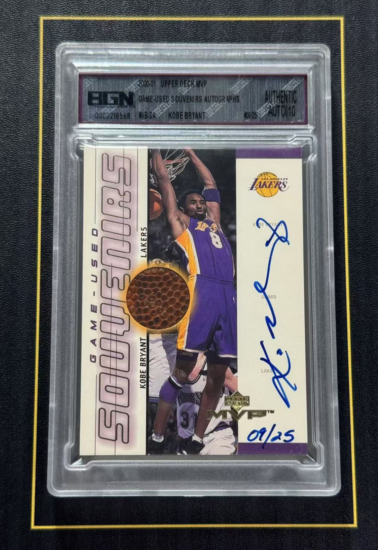 【超新星精品】2020-21 Upper Deck MVP Kobe Bryant 湖人 科比 布莱恩特 25编 稀有少见手写编 GU球皮切割 签字 卡签 BGN评级签字10分 【V248】