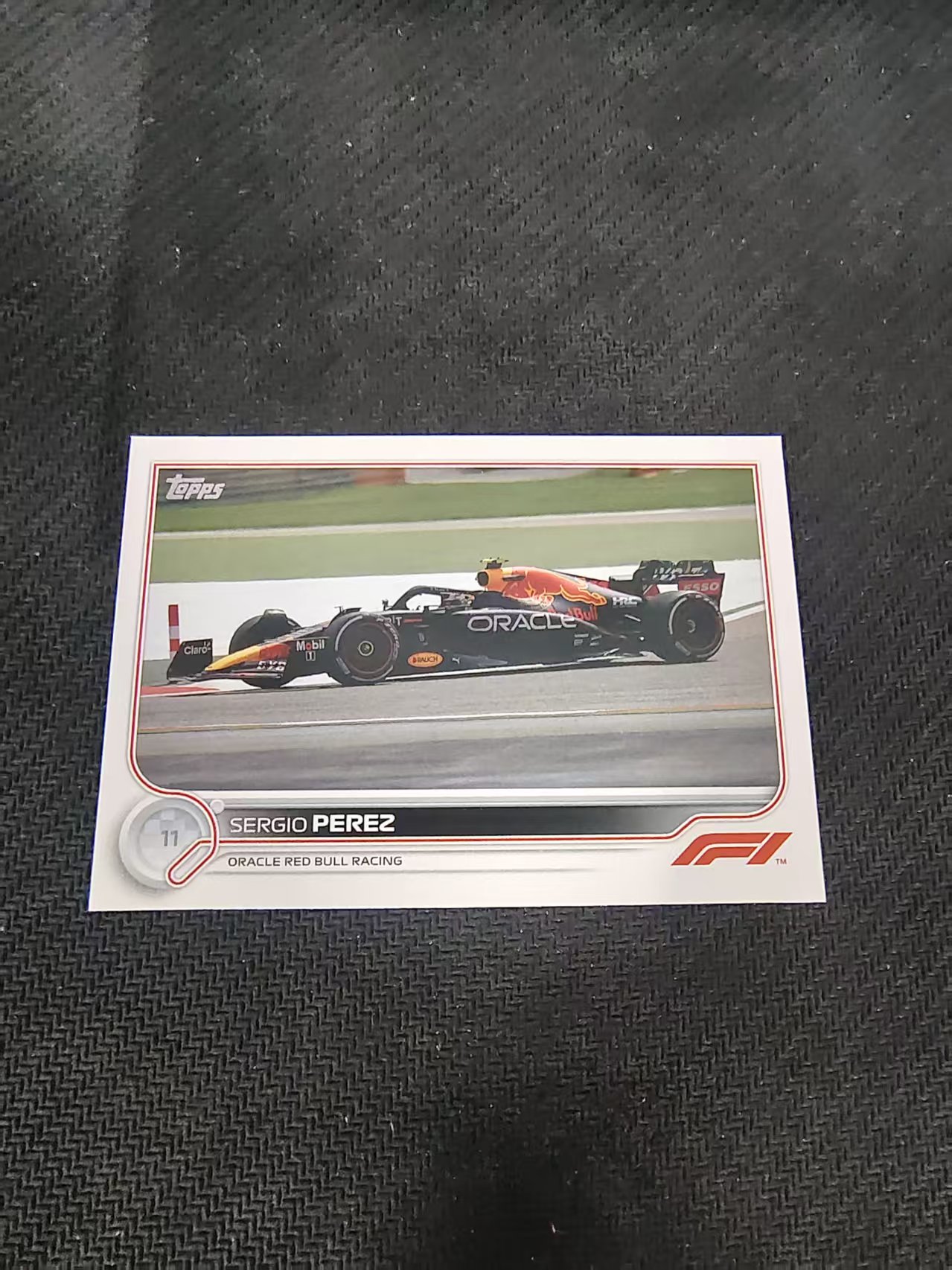 【汽水拍卖】2022 Topps Chrome F1 Sergio Perez 塞尔吉奥 佩雷兹 红牛车队 划痕 边角瑕疵 @110