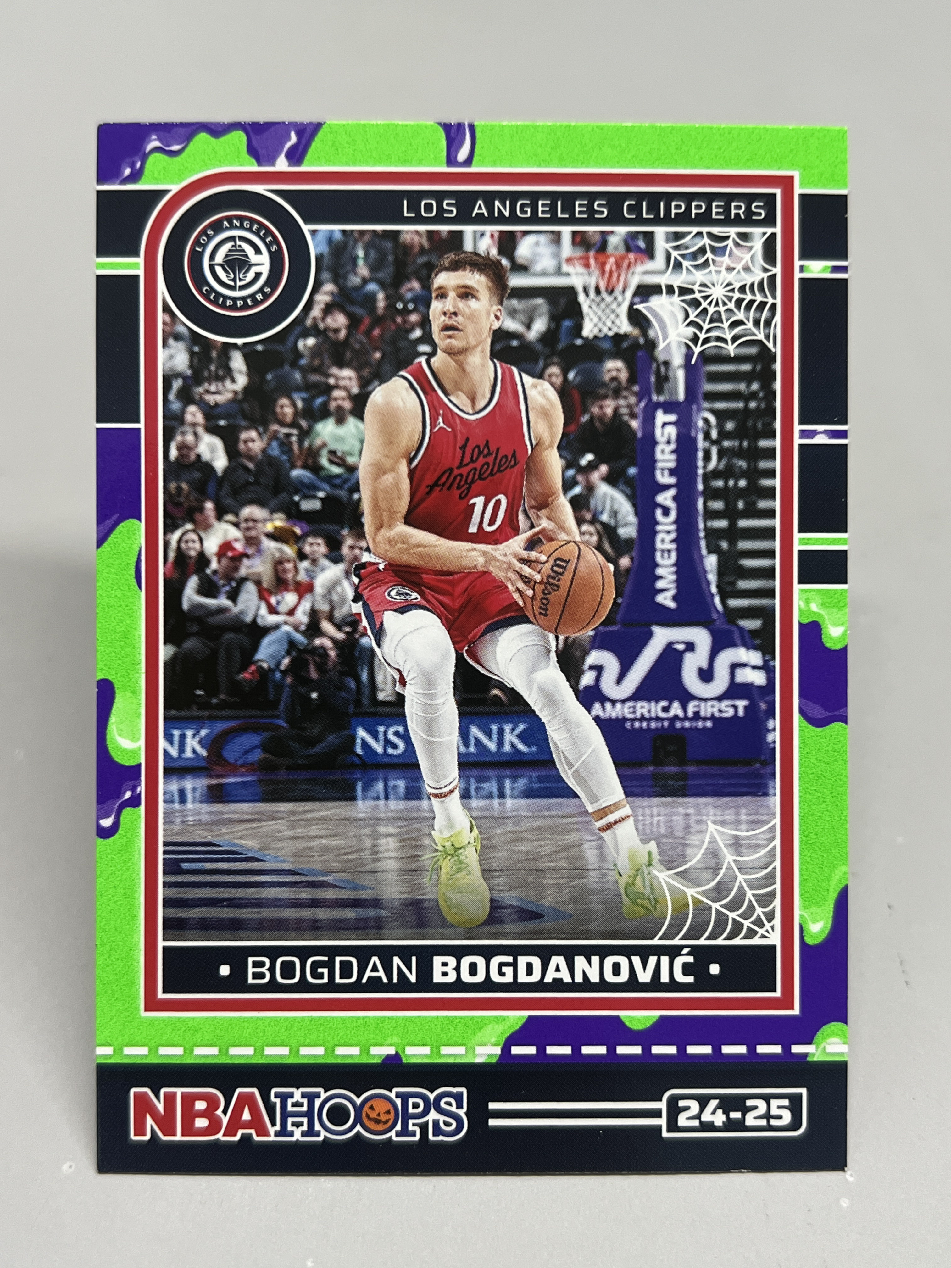 2024-25 Panini Haunted Hoops Bogdan Bogdanovic【挂机拍卖】帕尼尼 万圣节 博格达诺维奇 快船 #140 毒液折 收藏 凑套 卡品如图