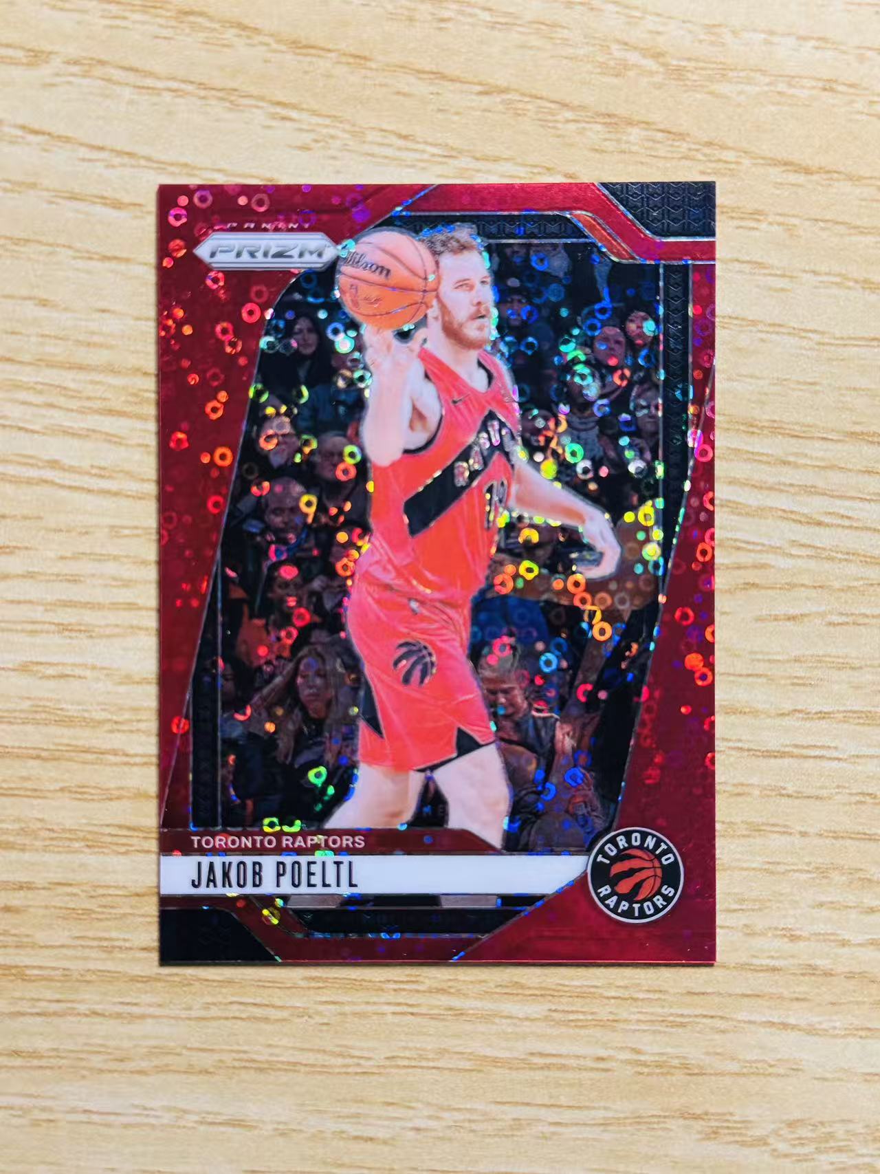 2024-25 Panini Prizm Jakob Poeltl 嘿嘿代卖 雅各布 珀尔特尔 红泡泡折 100编 猛龙收藏必备