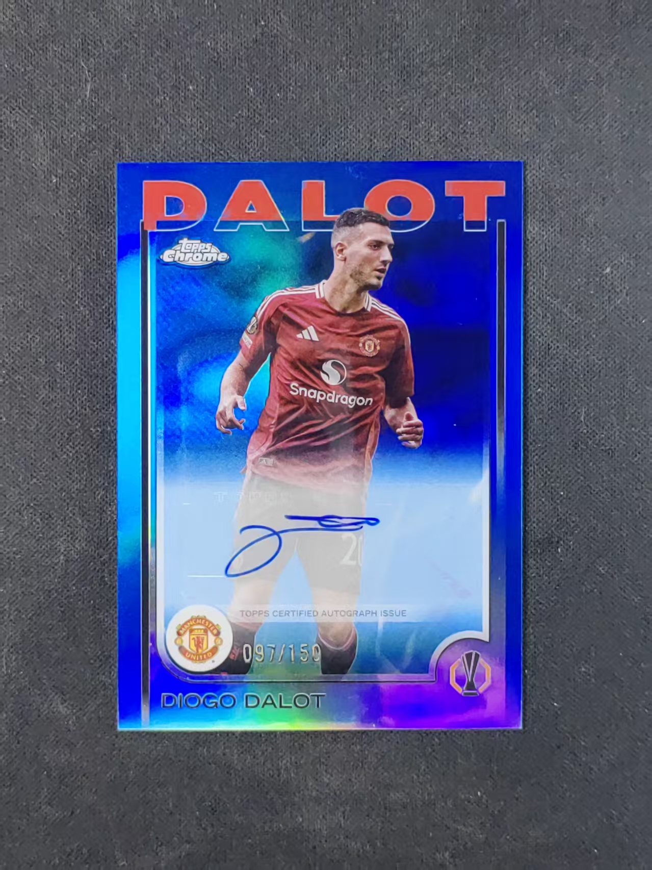 2025 Topps Chrome Diogo Dalot 【林林拍卖吹c王】tc系列 欧战 曼彻斯特联 曼联 达洛特 097/150编 蓝折 签字