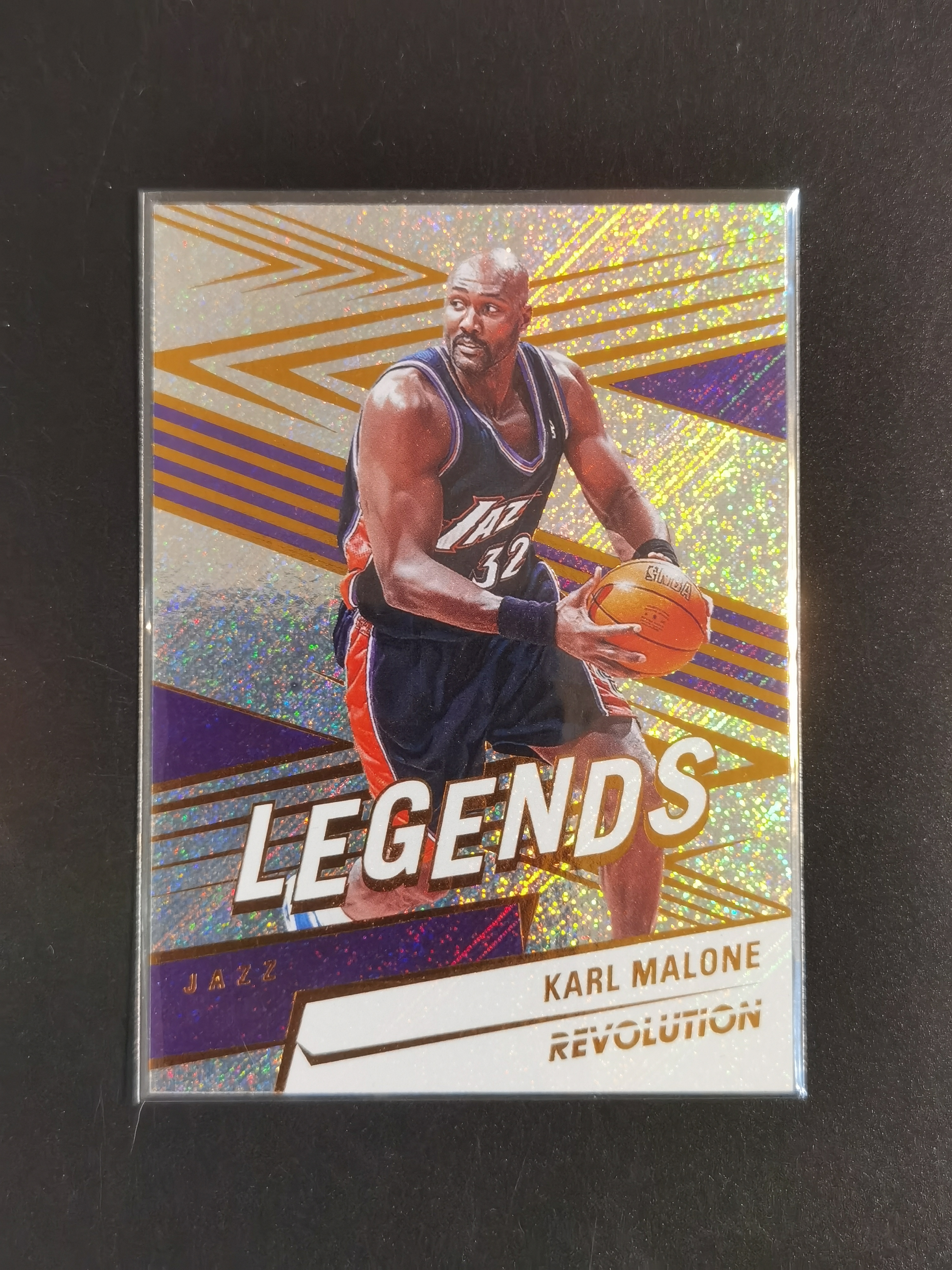 2024-25 Panini Revolution Karl Malone 革命系列 LEGENDS特卡 卡尔马龙 折射 卡品如图 专收必备