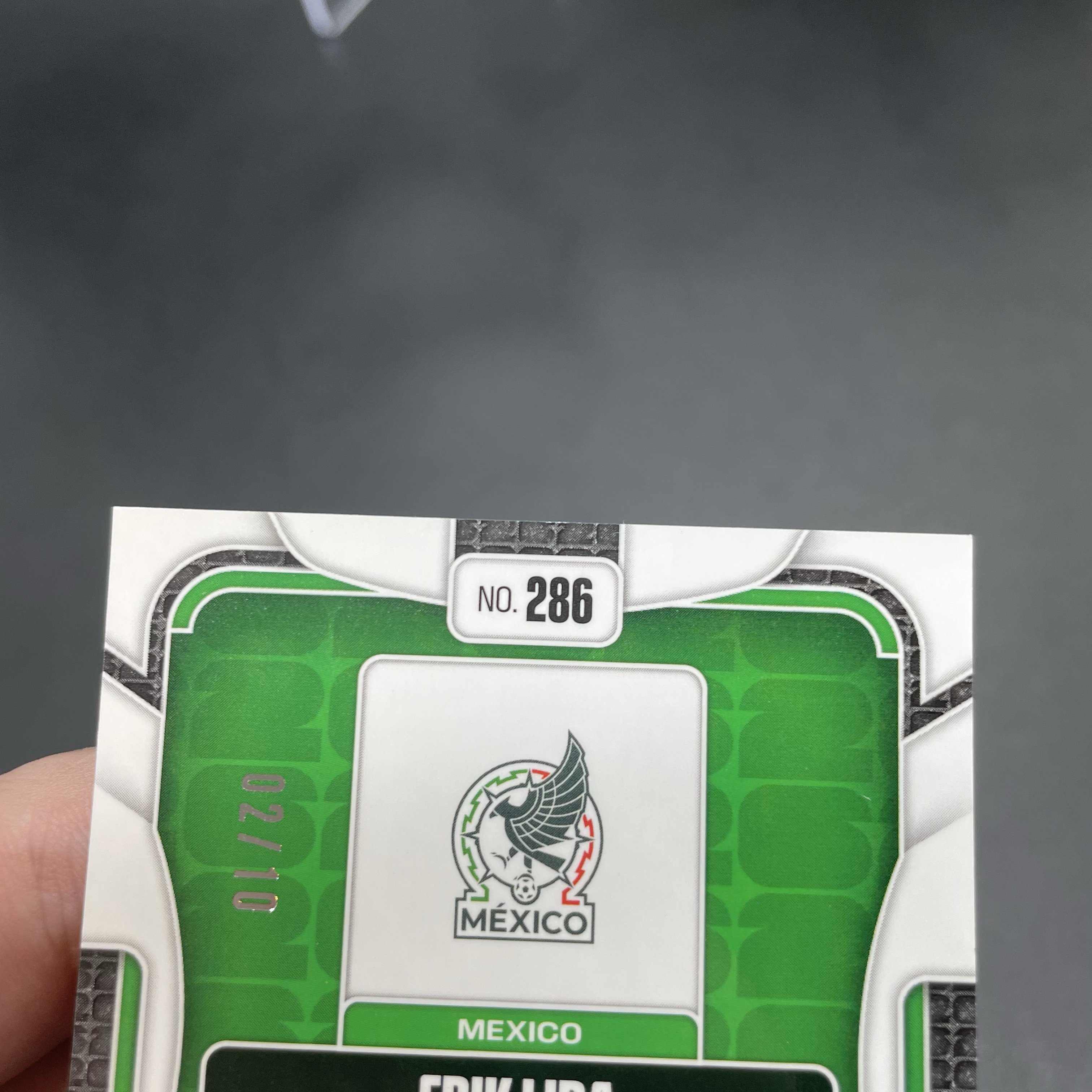 2026 Panini Prizm World Cup Erik Lira RC 美加墨世界杯 墨西哥 新秀 埃里克 利拉 02/10编 金折 金烟花折 稀少超低编 潜力新星 投资佳品 品如图 JJ
