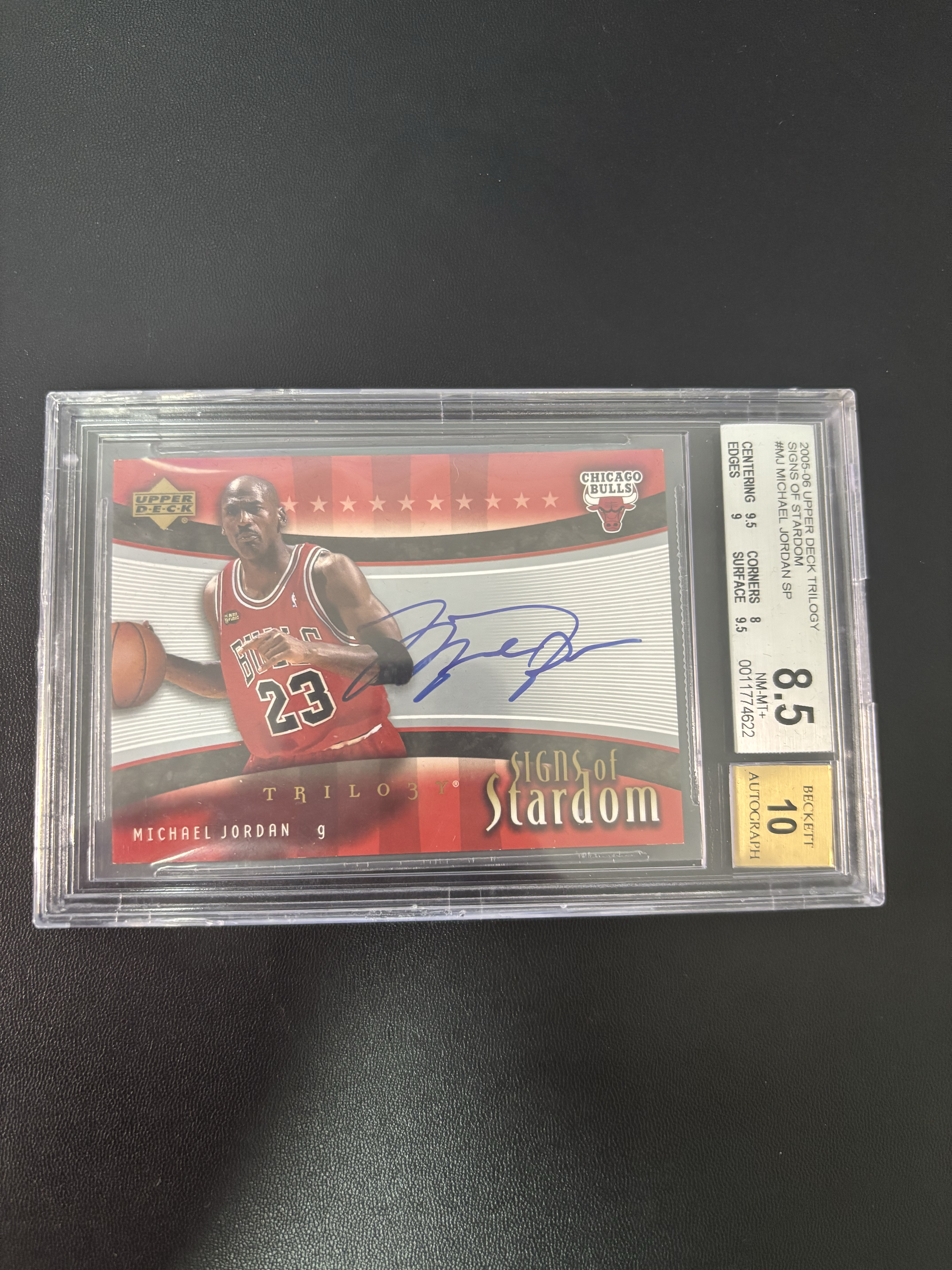 2007-08 Upper Deck stardom Michael Jordan trilogy系列 迈克尔乔丹 签字 卡签 bgs评级 墨迹蓝 AH8
