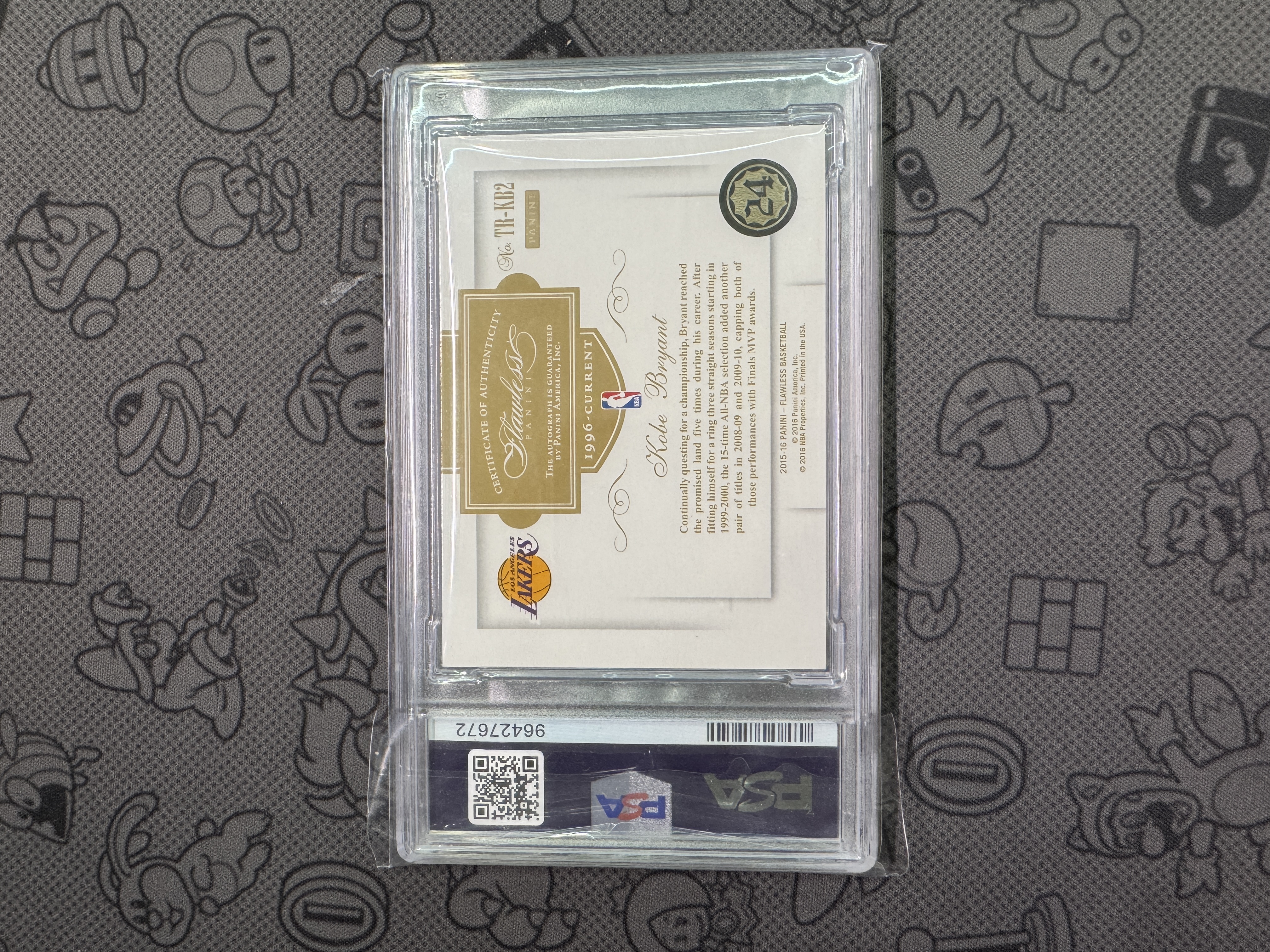2015-16 Panini Flawless Kobe Bryant 手提 湖人 科比 布莱恩特 新秀赛季生涯纪录 生涯铭文 25编 低编 签字 卡签 金平行 签字PSA10 6.18-SKWTQ