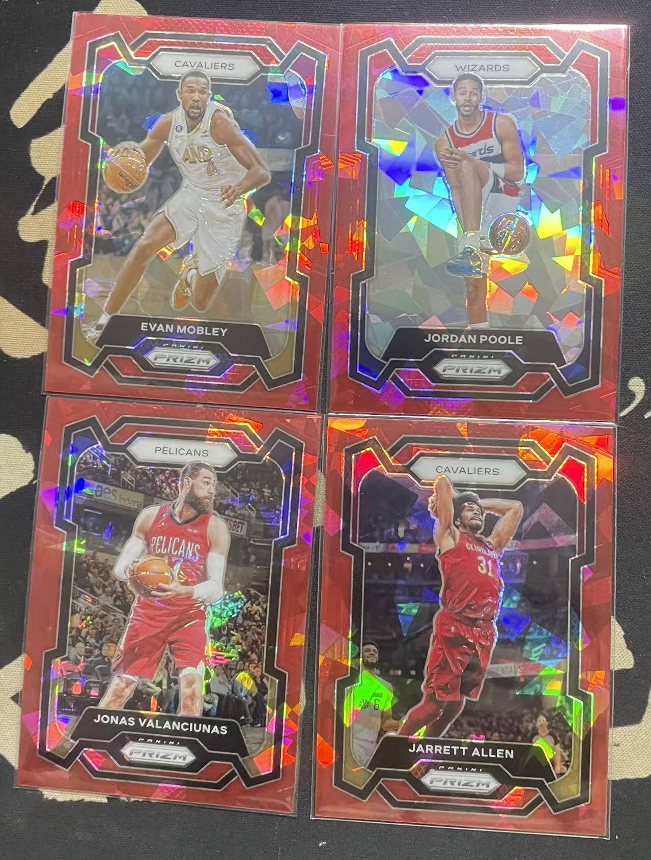 2023-24 Panini Prizm Jordan Poole 乔丹·普尔 埃文·莫布利 贾莱特·阿伦 尤素夫·努尔基奇 红碎冰折 折射 pz 不保卡品 打包 值得投资(猴子卡社)