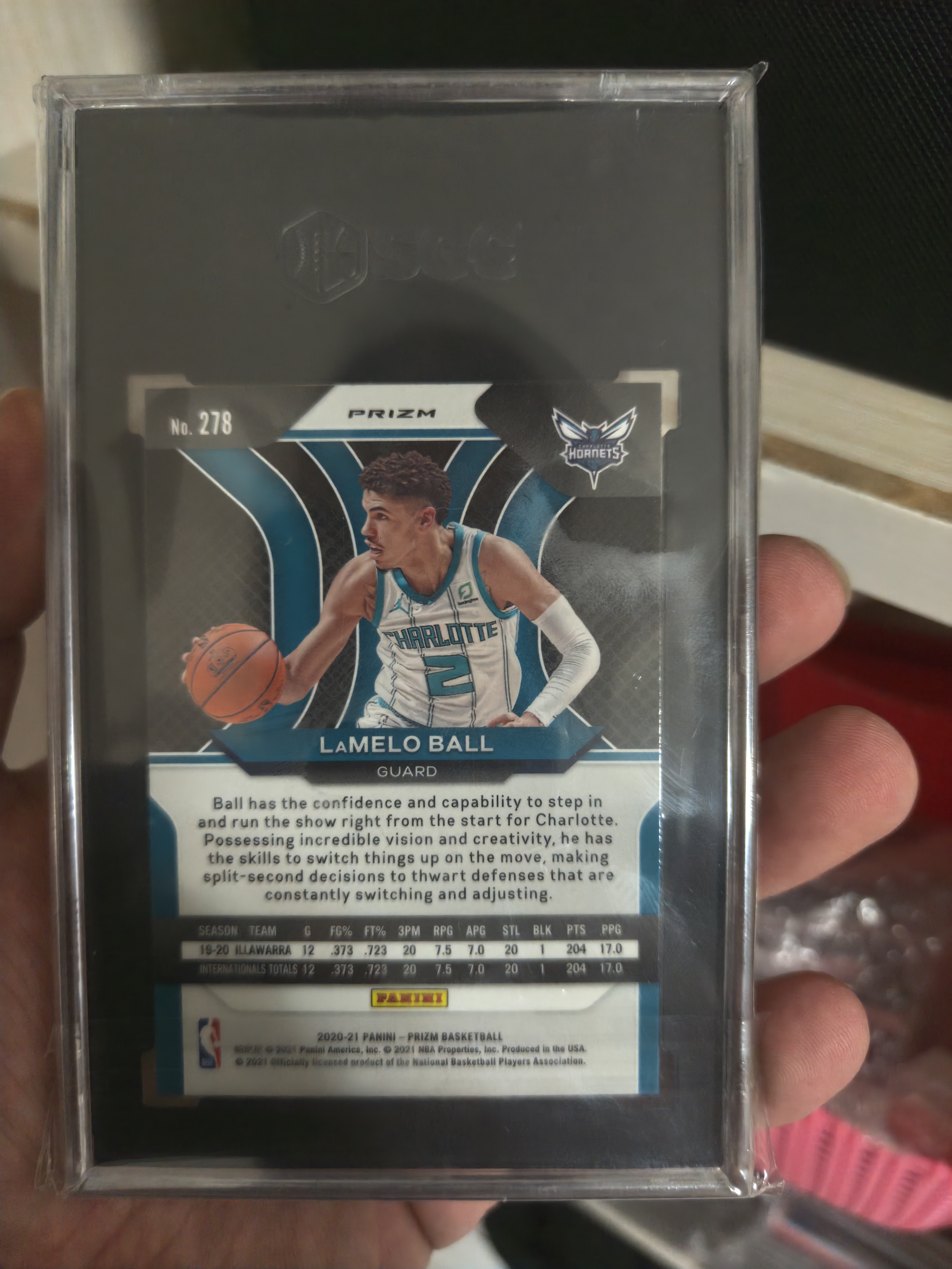 2020-21 Panini Prizm LaMelo Ball RC #278 SGC8 新秀年 三球 黄蜂 拉梅洛 鲍尔 三射折 折色