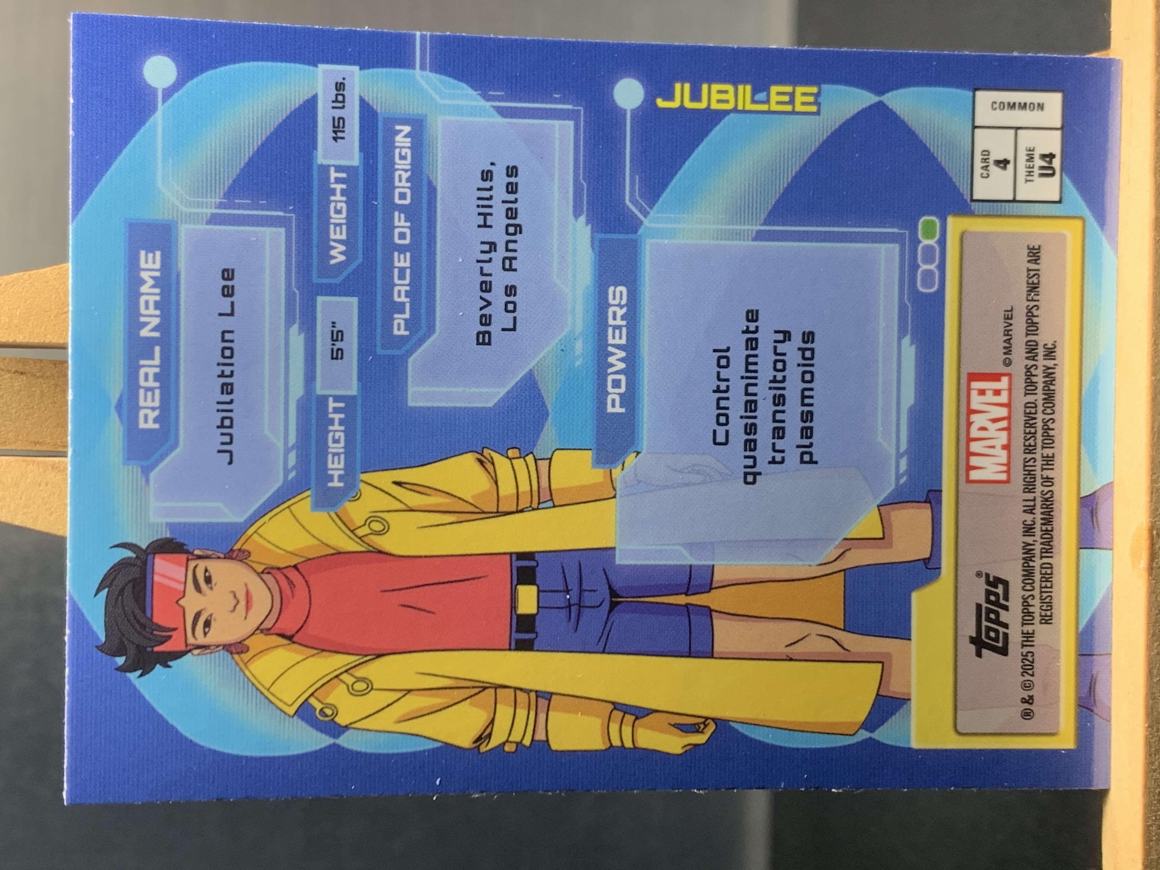 (B2) 2025 Topps 漫威 BASE 李千欢 实卡好看 收藏凑套必备 卡品如图 !!!