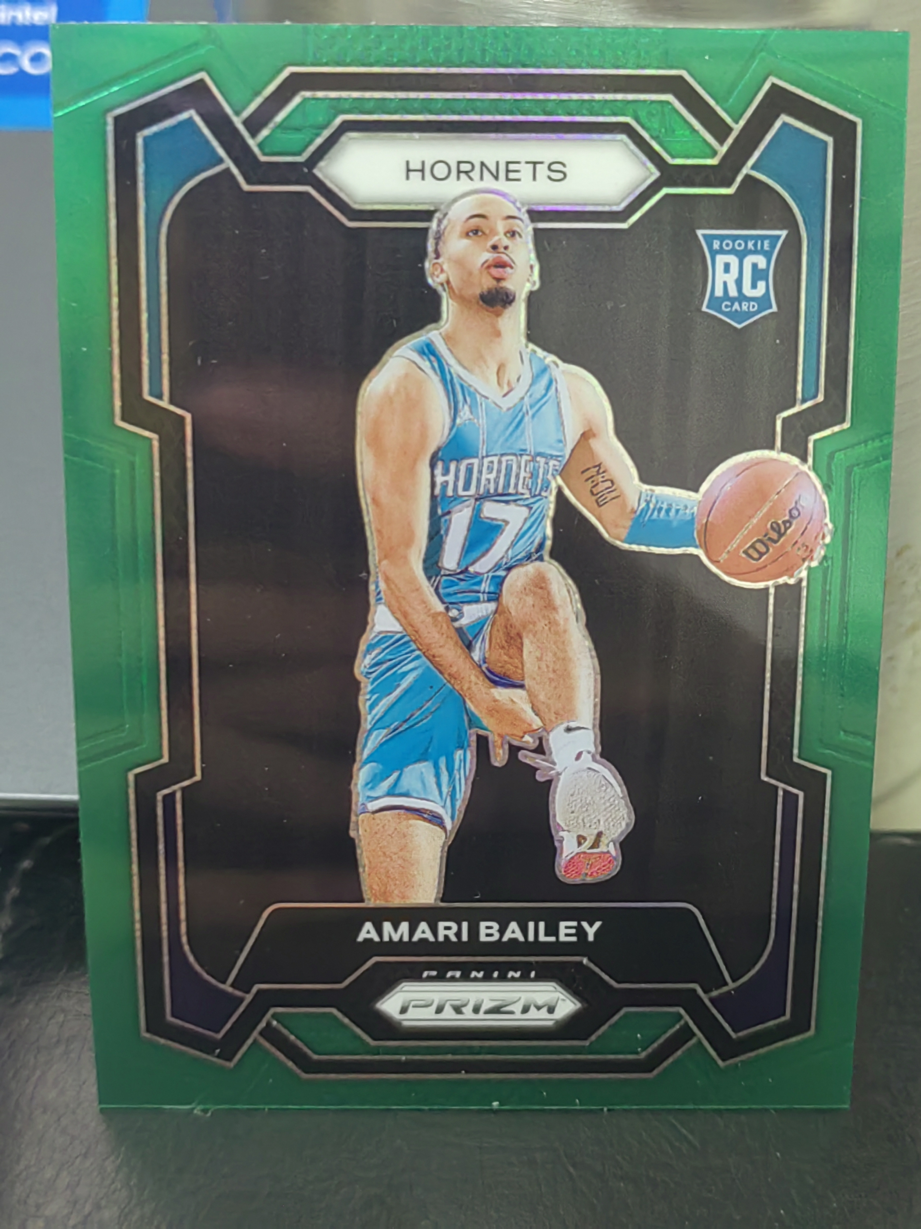 2023-24 Panini Prizm Amari Bailey RC PZ 绿折 新秀 阿马里贝利 黄蜂 篮 白边白角 不保卡品 卡品如图