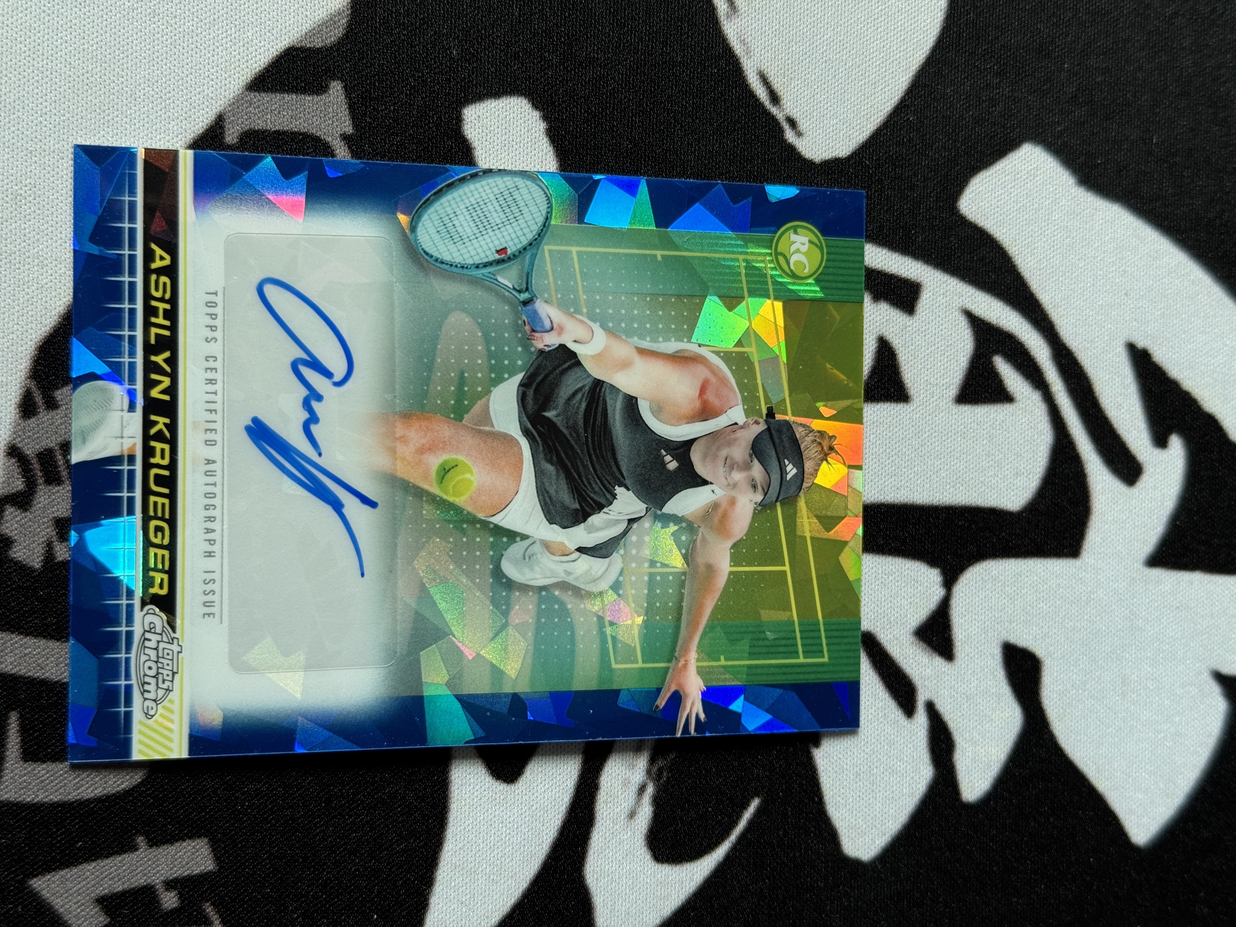 2024 Topps Chrome Ashlyn Krueger RC 【大熊球星卡店】网球 TC 蓝宝石 新秀 大阪公开赛女单冠军 阿什琳 克鲁格 蓝碎冰折 签字 碎冰签 不累计【海】