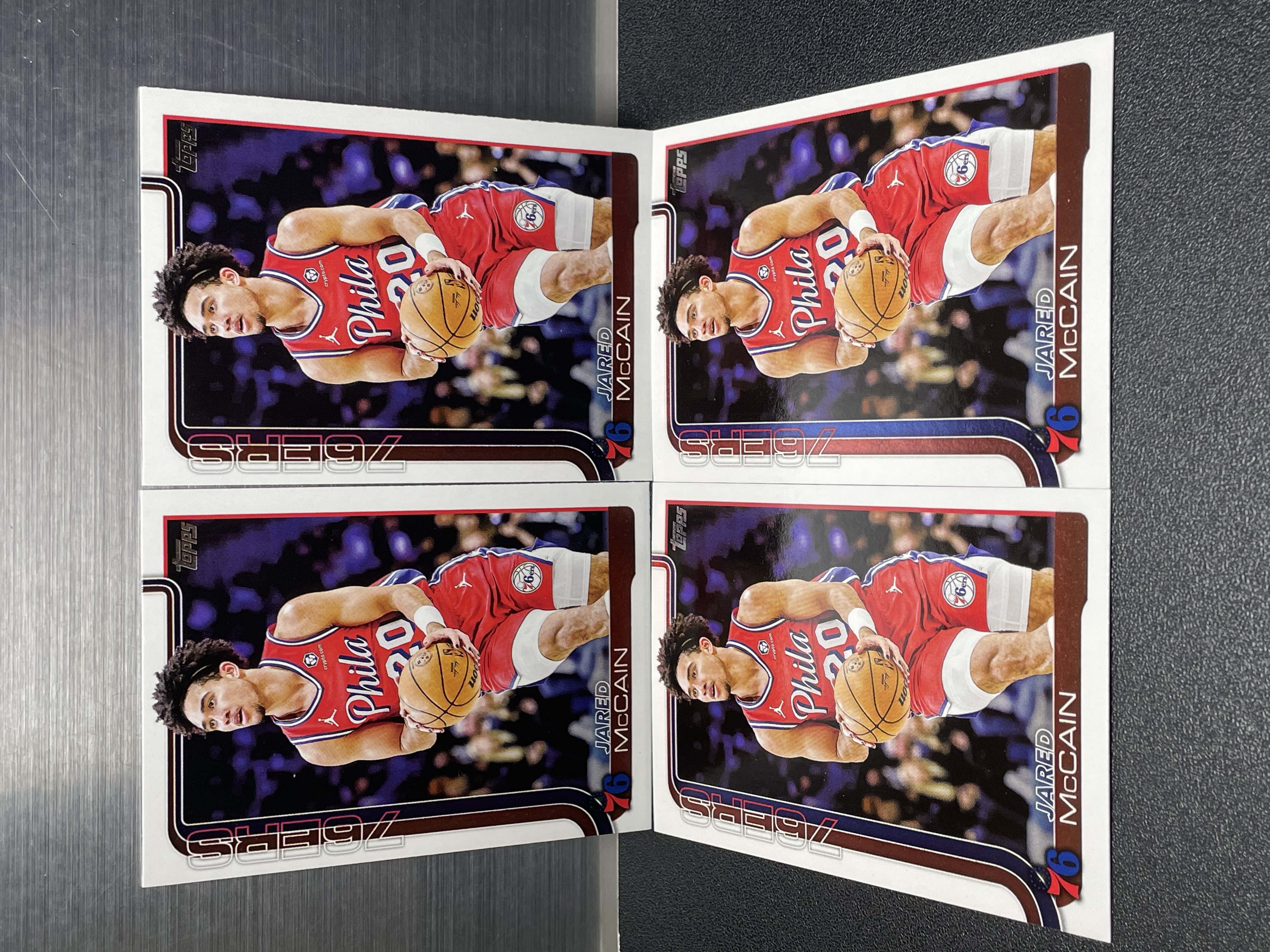 (C4) 2025 TOPPS BASE  贾里德 麦凯恩   76人  近期大热球星 收藏必备 卡品如图 ! ! !