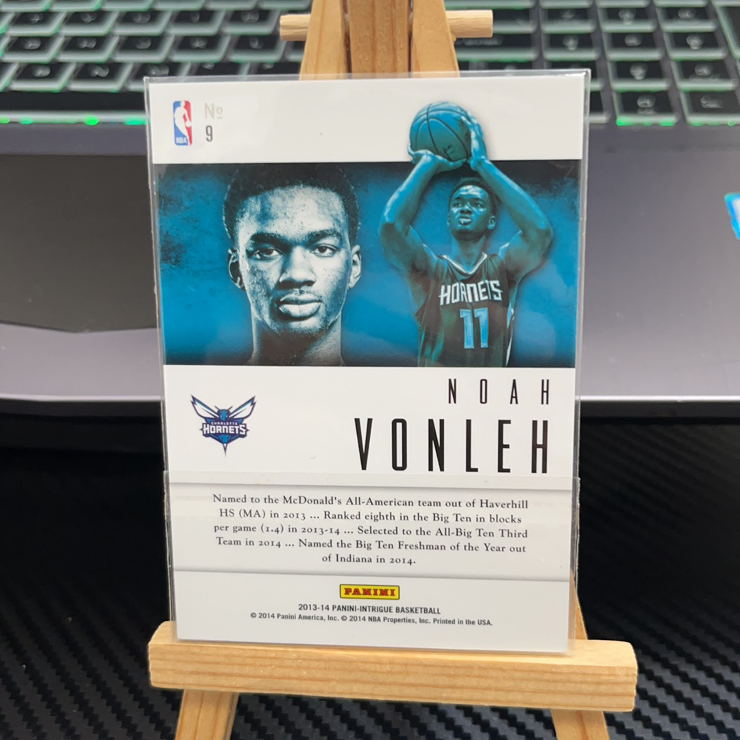 2013-14 Panini Intrigue Noah Vonleh RC 诺阿 冯莱 黄蜂 新秀 折射 阴谋系列 卡品如图 凑图必备 值得收藏!免费代卖!