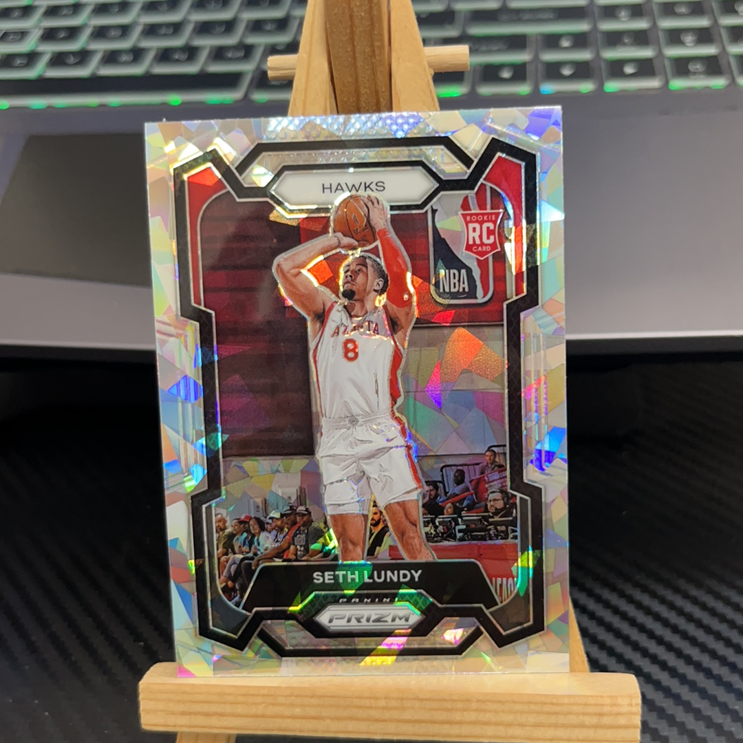 2023-24 Panini Prizm Seth Lundy RC 塞斯 伦德 老鹰 新秀 银折 碎冰折 折射 prizm系列 pz 卡品如图 凑图必备 值得收藏! 免费代卖!
