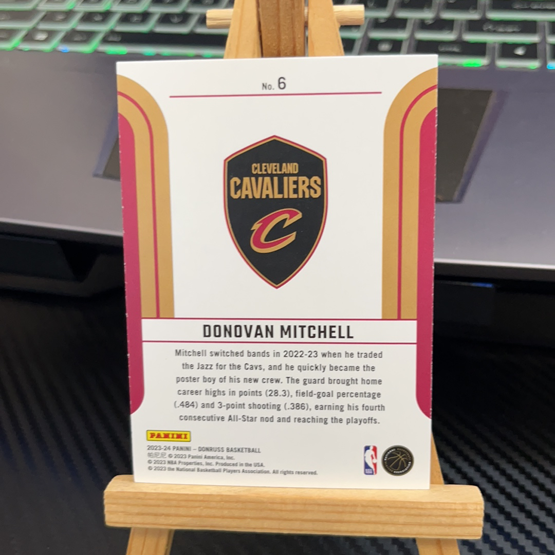 2023-24 Panini Donruss Donovan Mitchell 多诺万 米切尔 骑士 杜蕾斯系列 特卡 卡品如图 凑图必备 值得收藏!免费代卖!