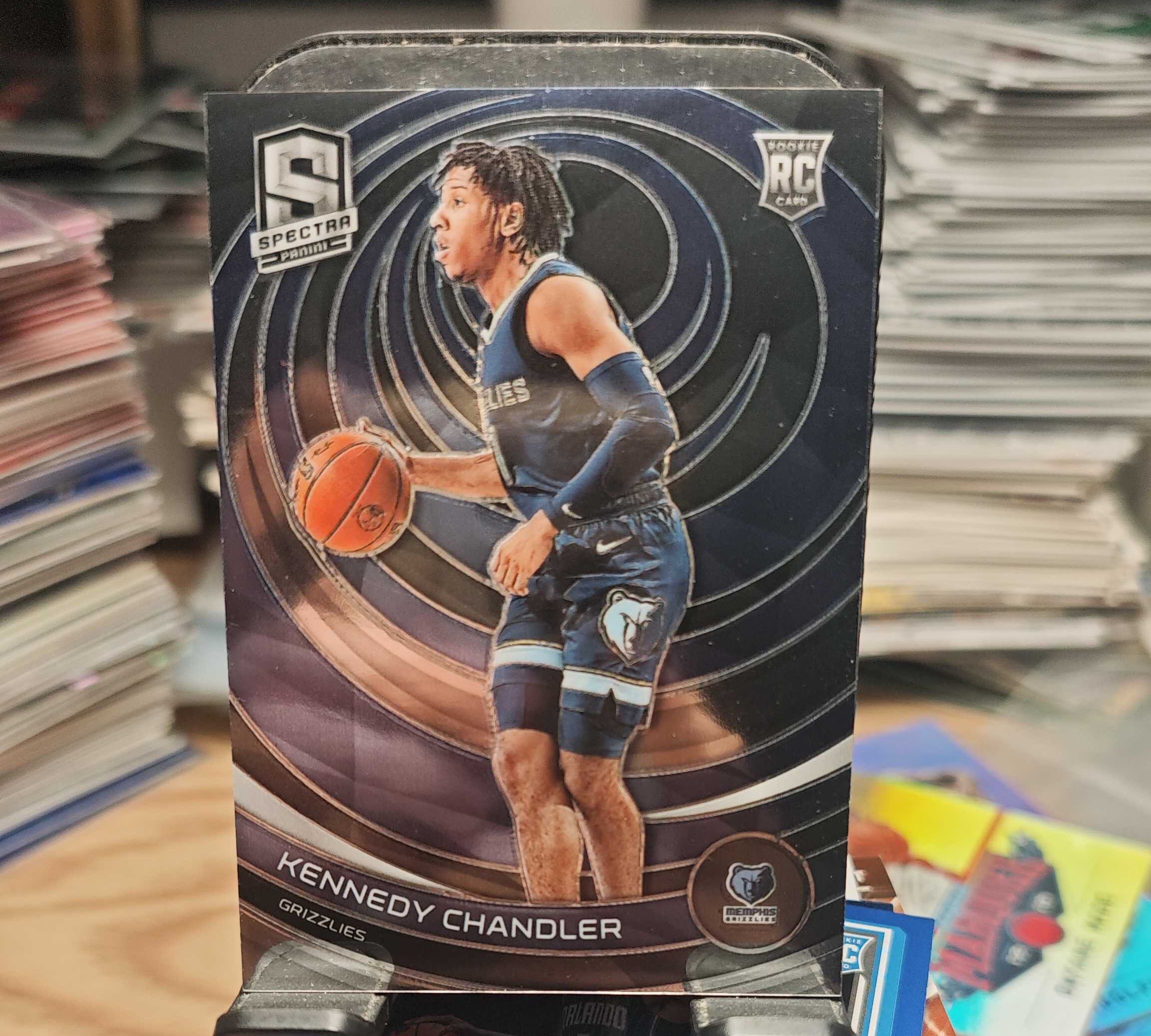 2022-23 Panini Spectra Kennedy Chandler RC 灰熊新秀錢德勒，光譜base，實卡好看，專收必備，卡面劃痕，卡品瑕疵如圖，小溪