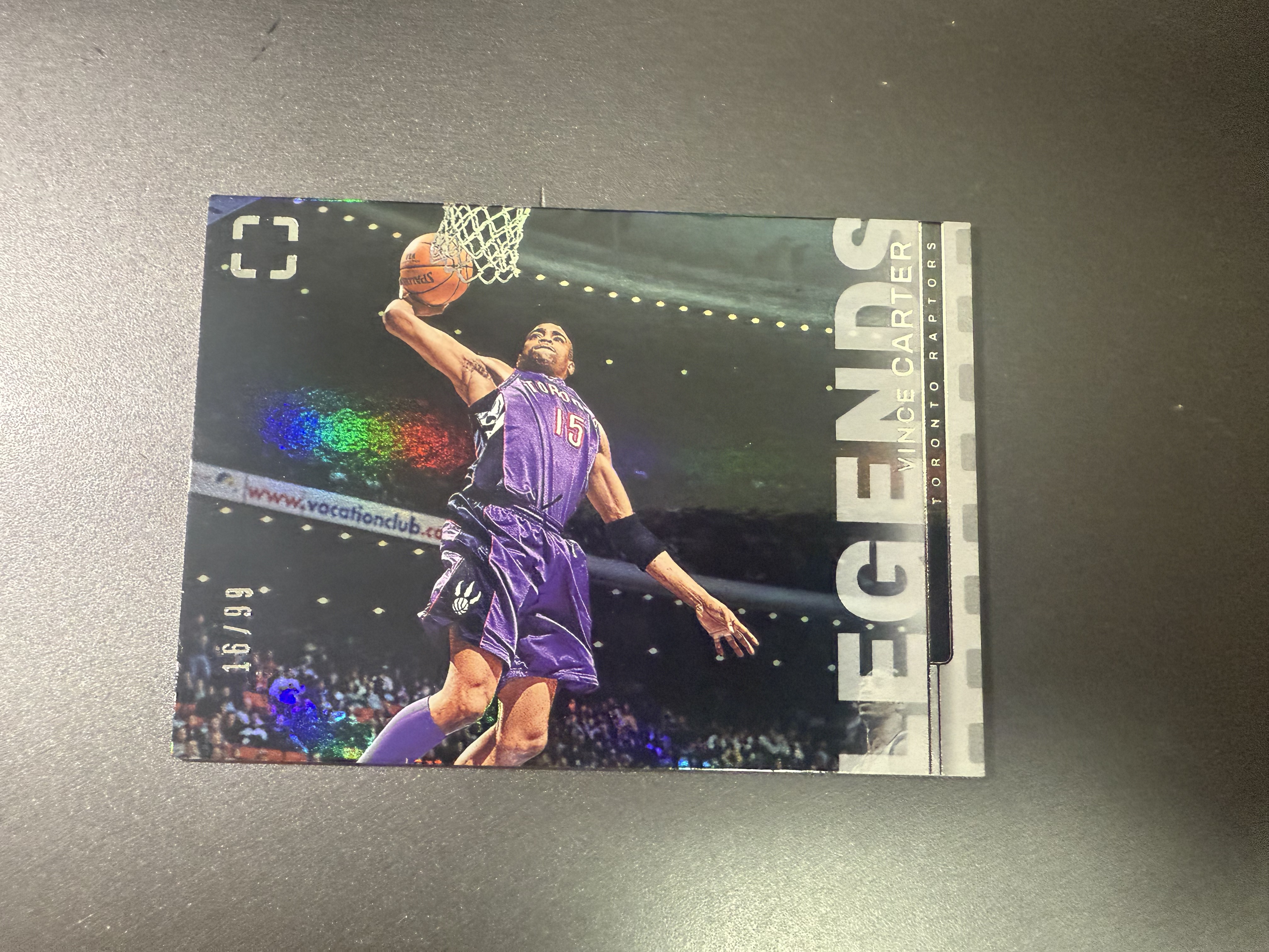 2024-25 Panini PaniniPhotoGenicNBA Vince Carter 文斯 卡特/加拿大飞人 上镜 横版 银折 99编 T