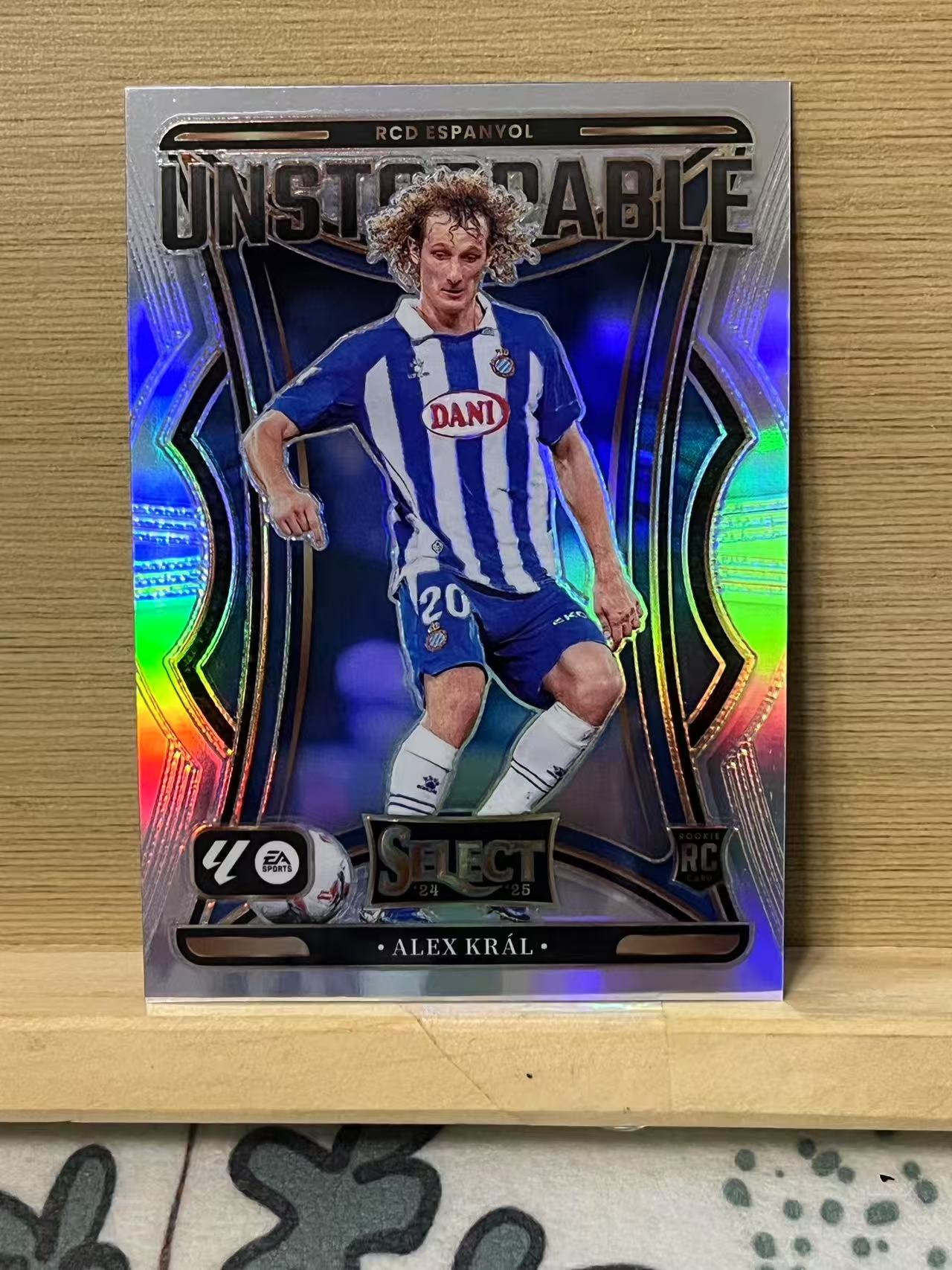 2024-25 Panini Select alex kral RC 亚历克斯 克拉尔 特卡 新秀 西班牙人 银折 select 卡品如图 实卡精美 A3