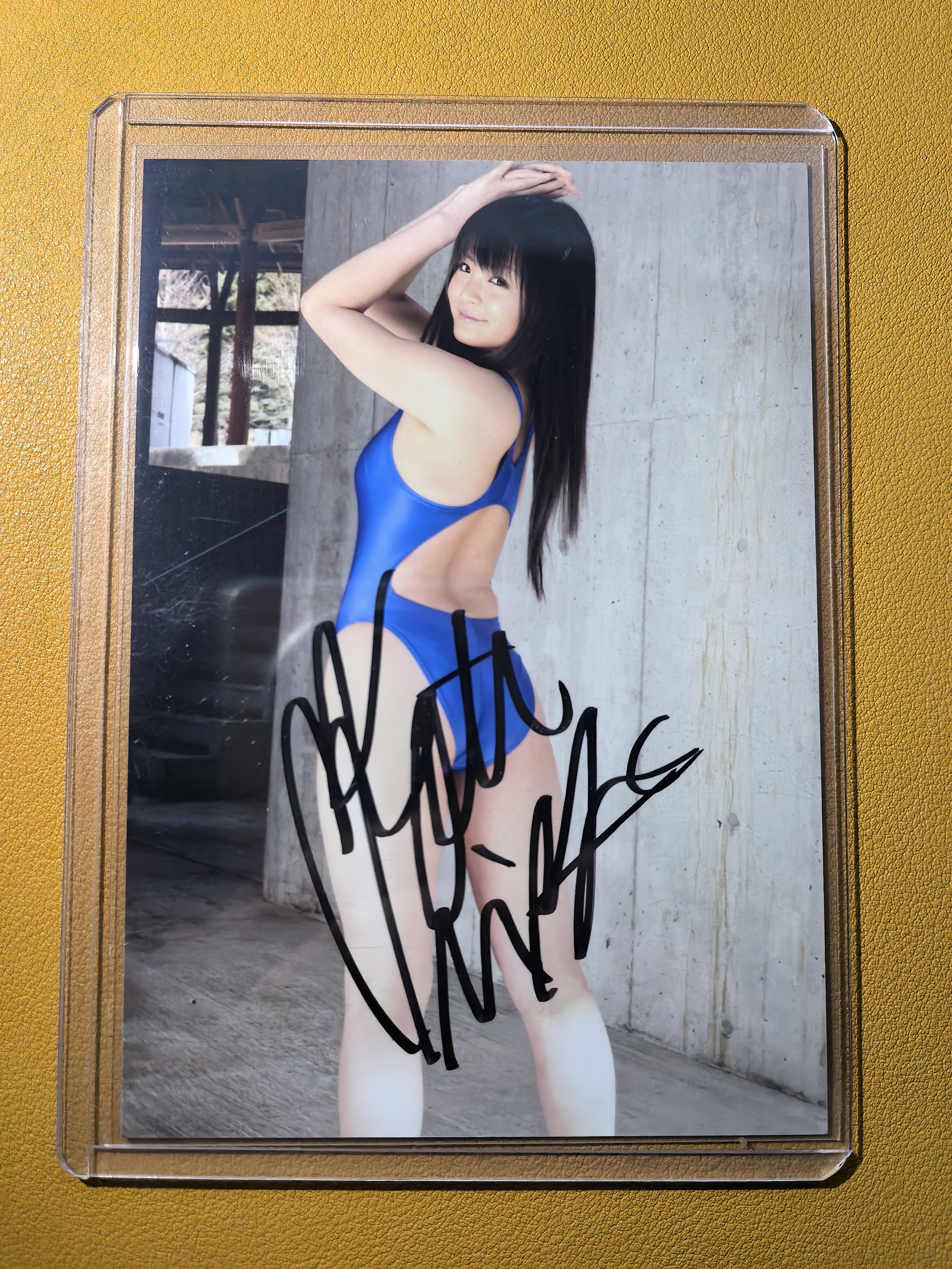偶像艺人模特【日本代购】大张卡签完美签字 实卡超好看绝版稀有美女车模妹卡